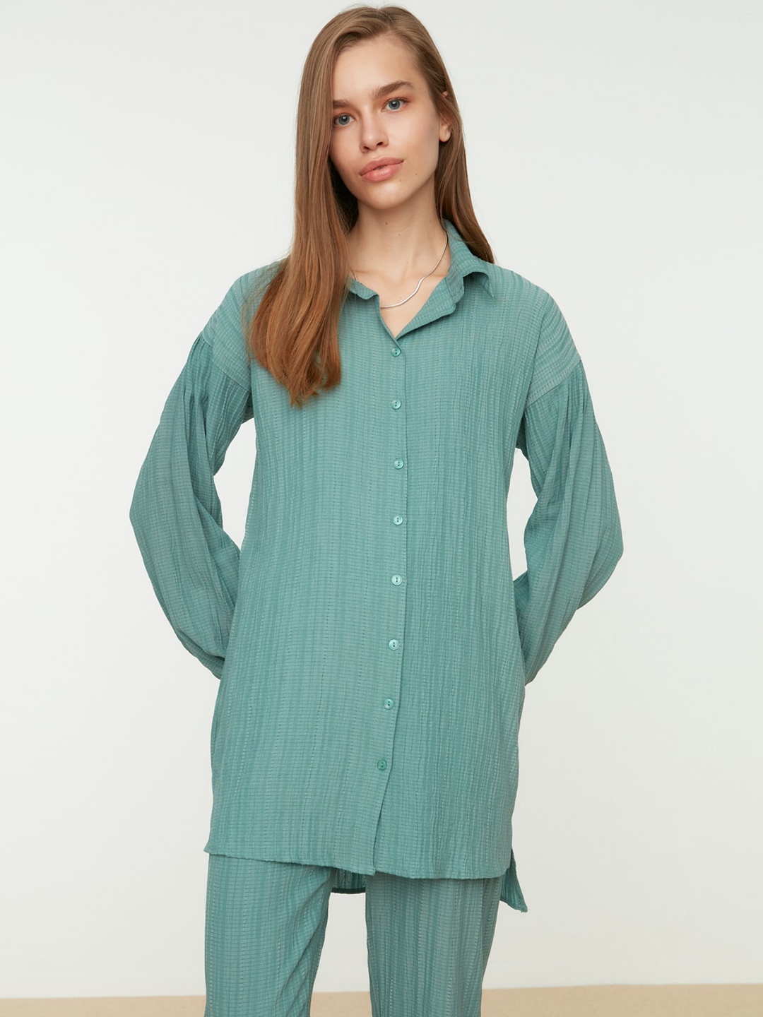 

Trendyol Puff Sleeves Self Design Casual Shirt, Green