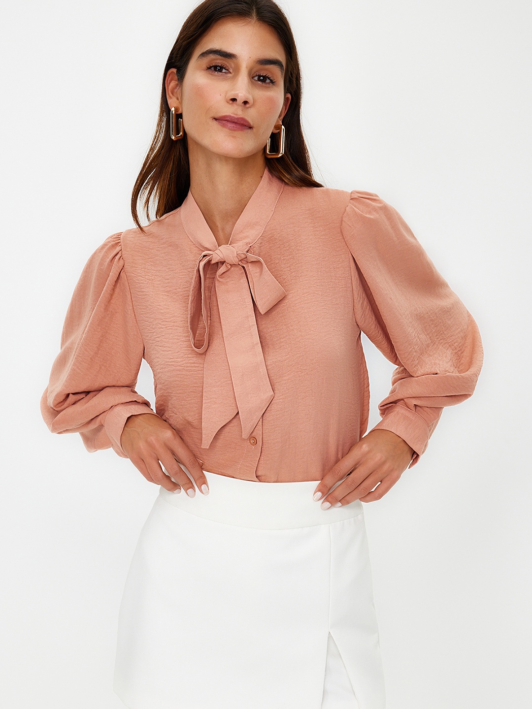 

Trendyol Tie Up Collar Long Puff Sleeves Casual Shirt, Na