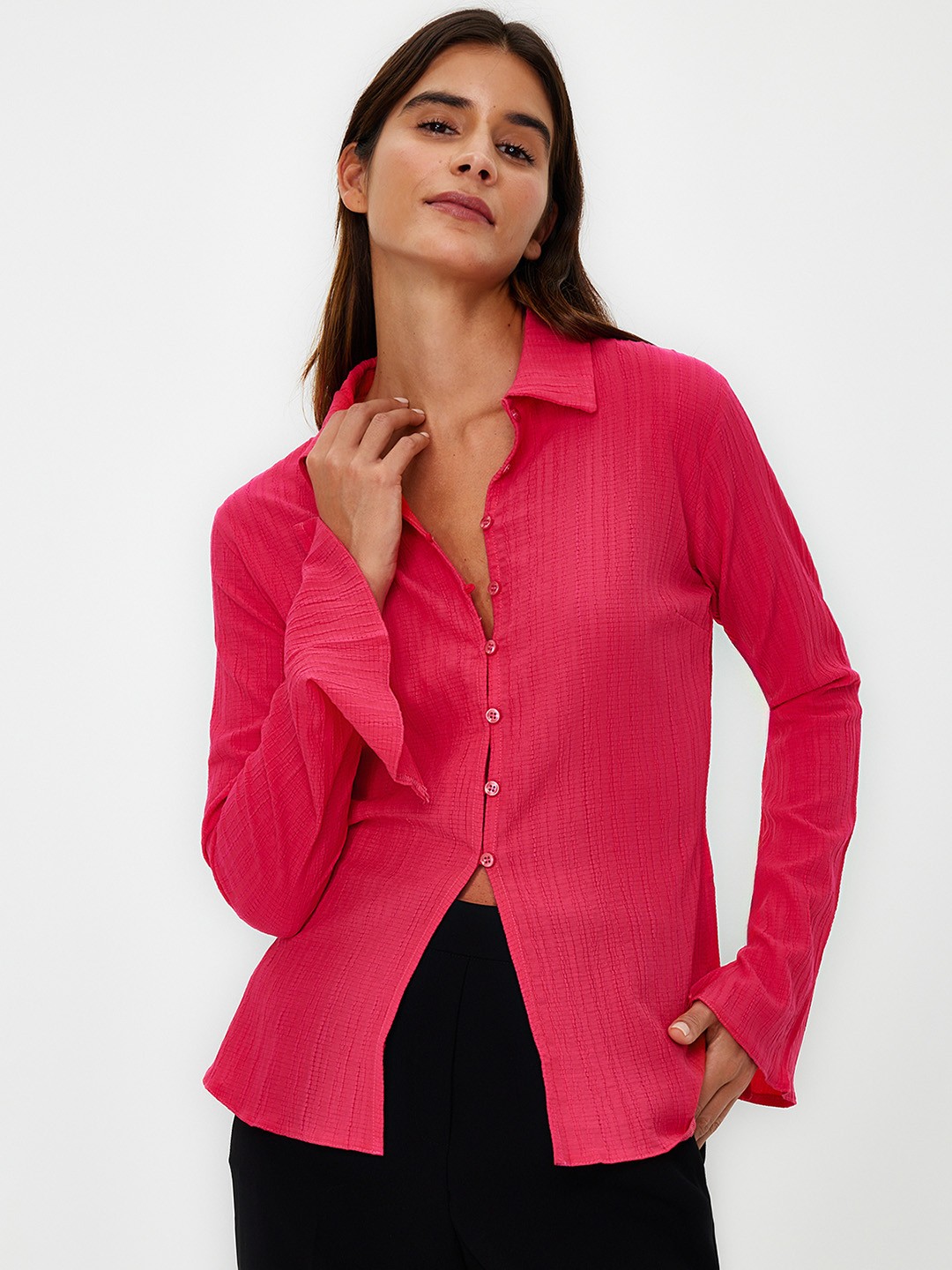 

Trendyol spread collar Long Sleeves Regular Fit Casual Shirt, Red