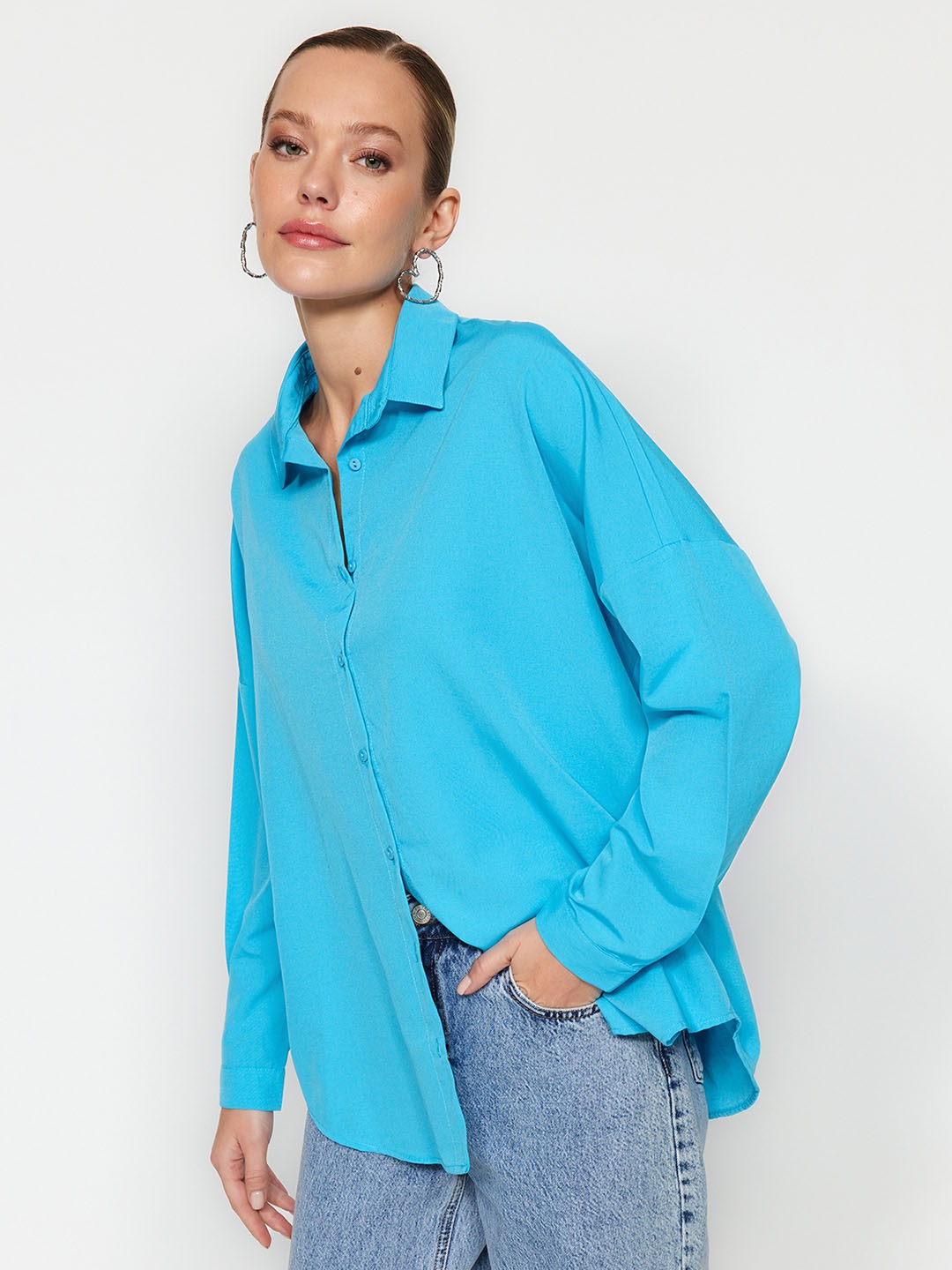 

Trendyol Spread Collar Long Sleeves Casual Shirt, Blue