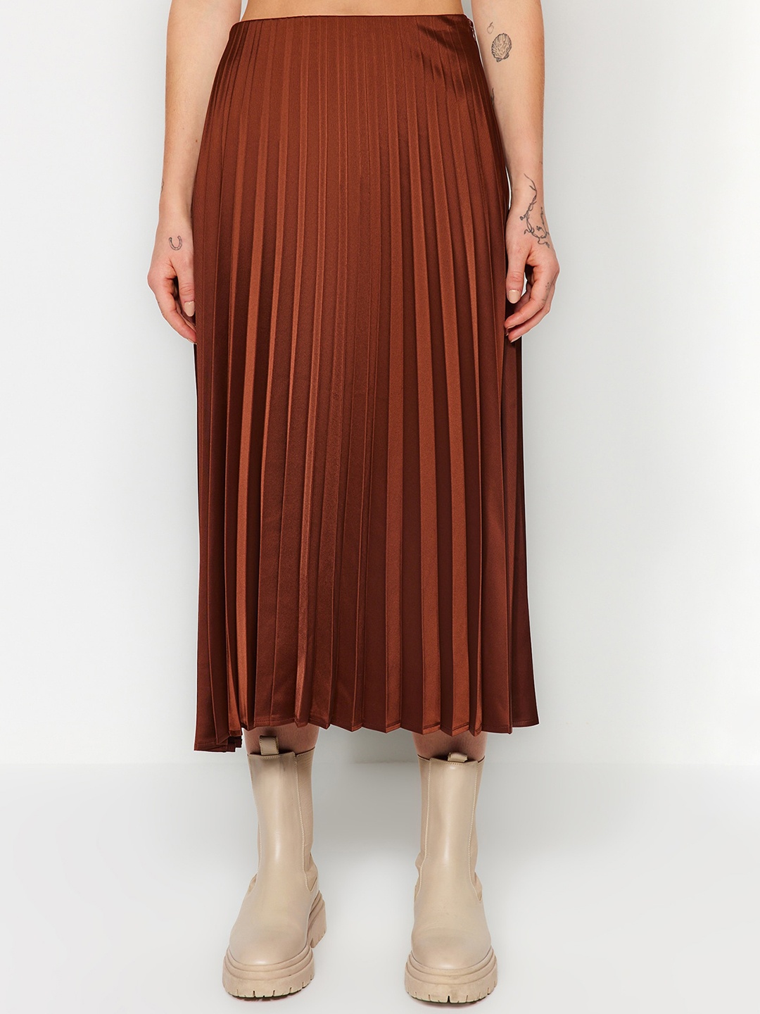 

Trendyol Flared Midi Skirts, Brown