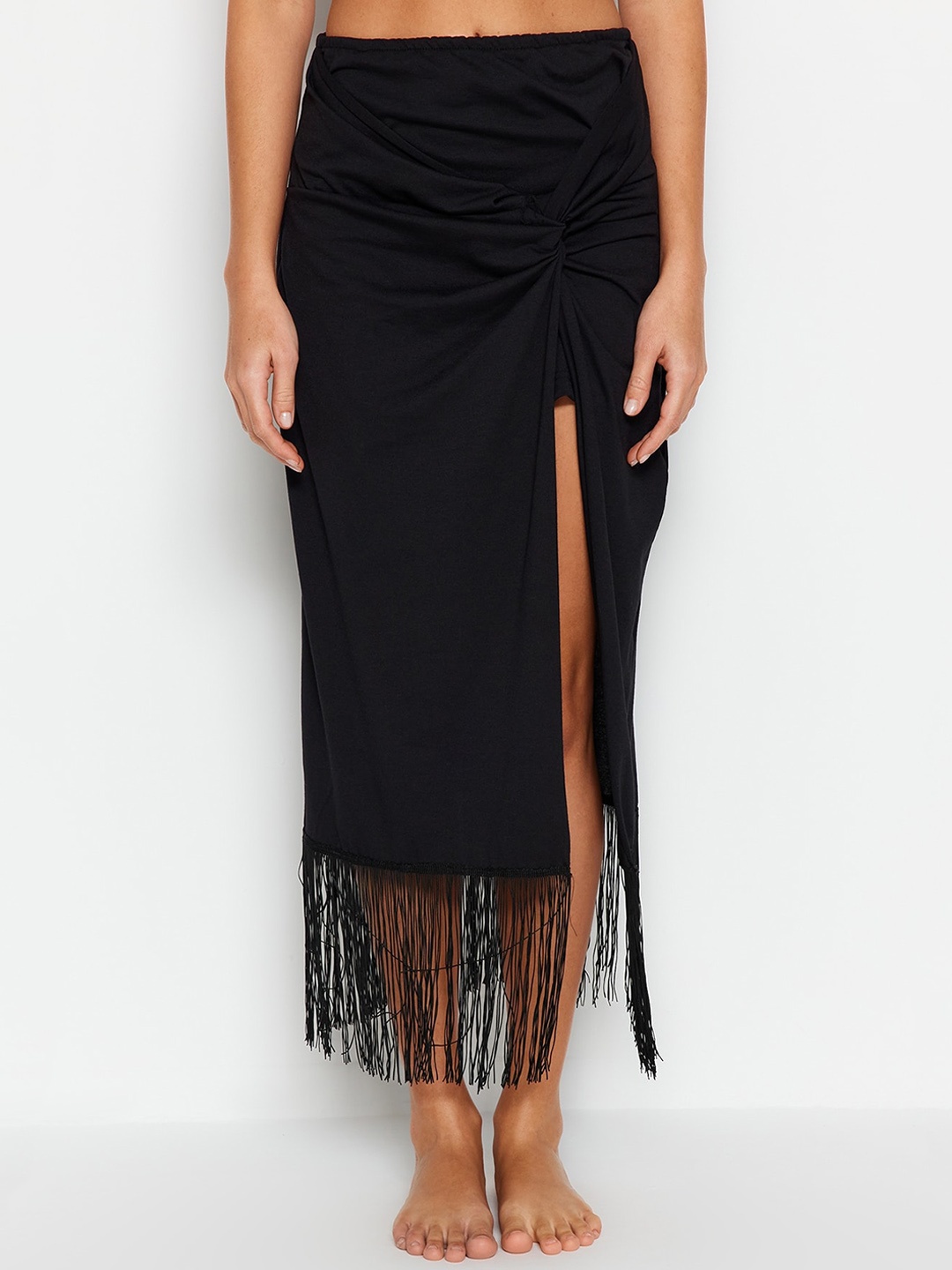 

Trendyol Front Slit Pencil Knee Length Opaque Casual Skirts, Black