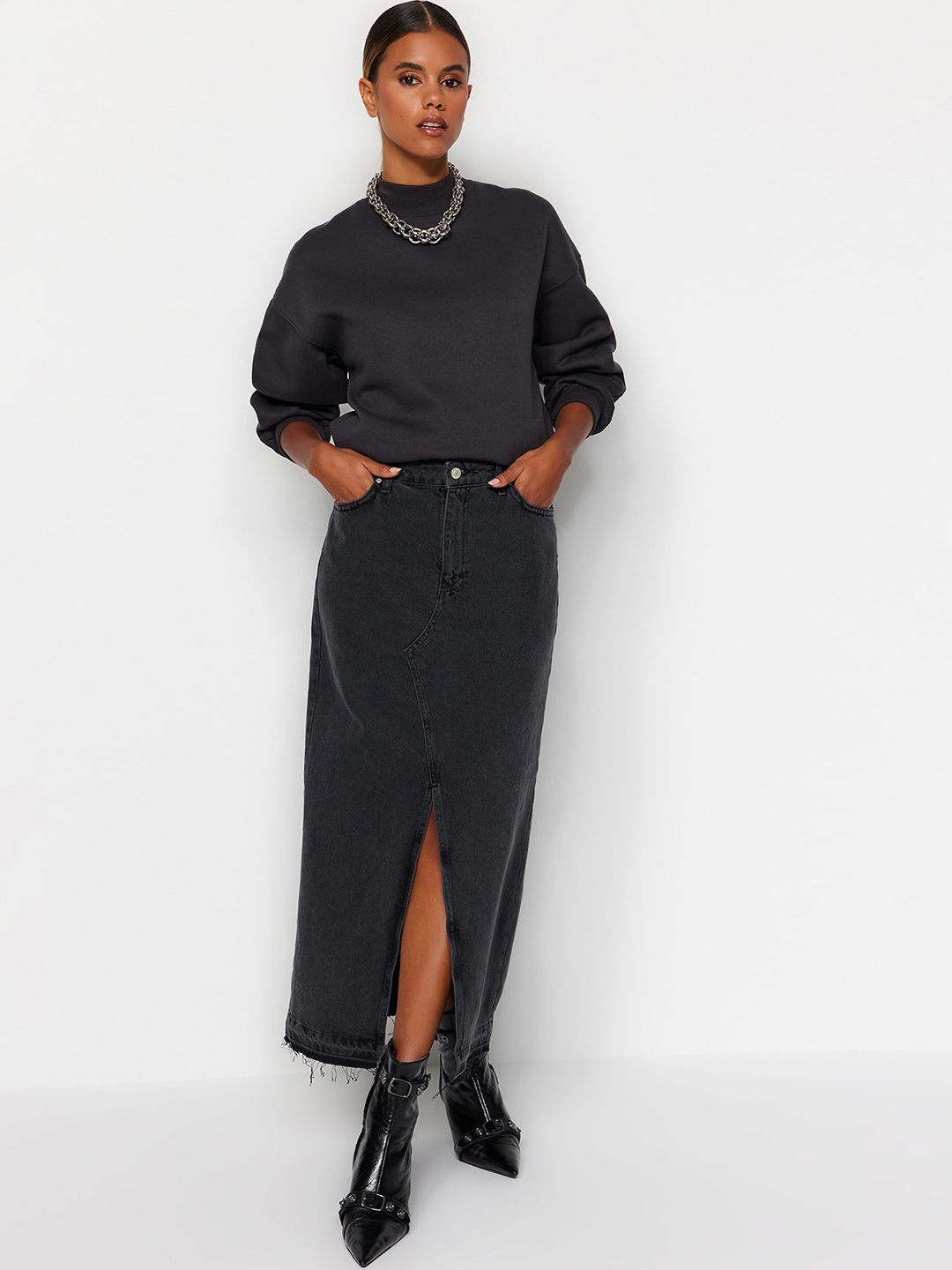 

Trendyol Pure Cotton Straight Maxi Skirt, Black