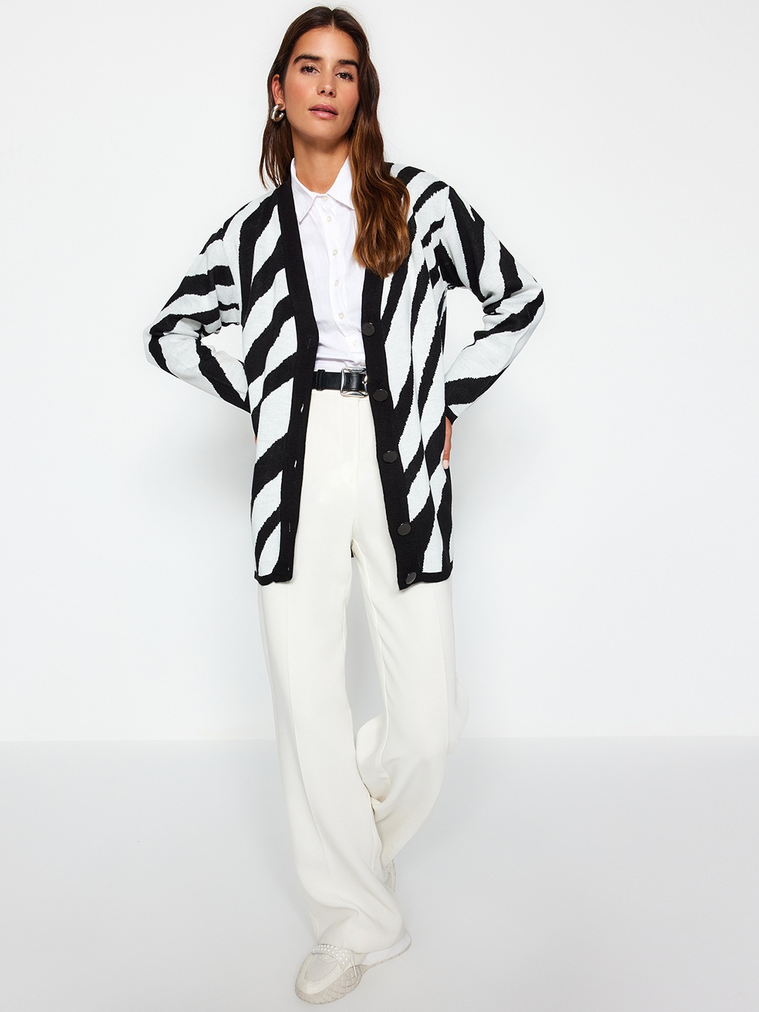 

Trendyol Striped Acrylic Longline Cardigan Sweater, White