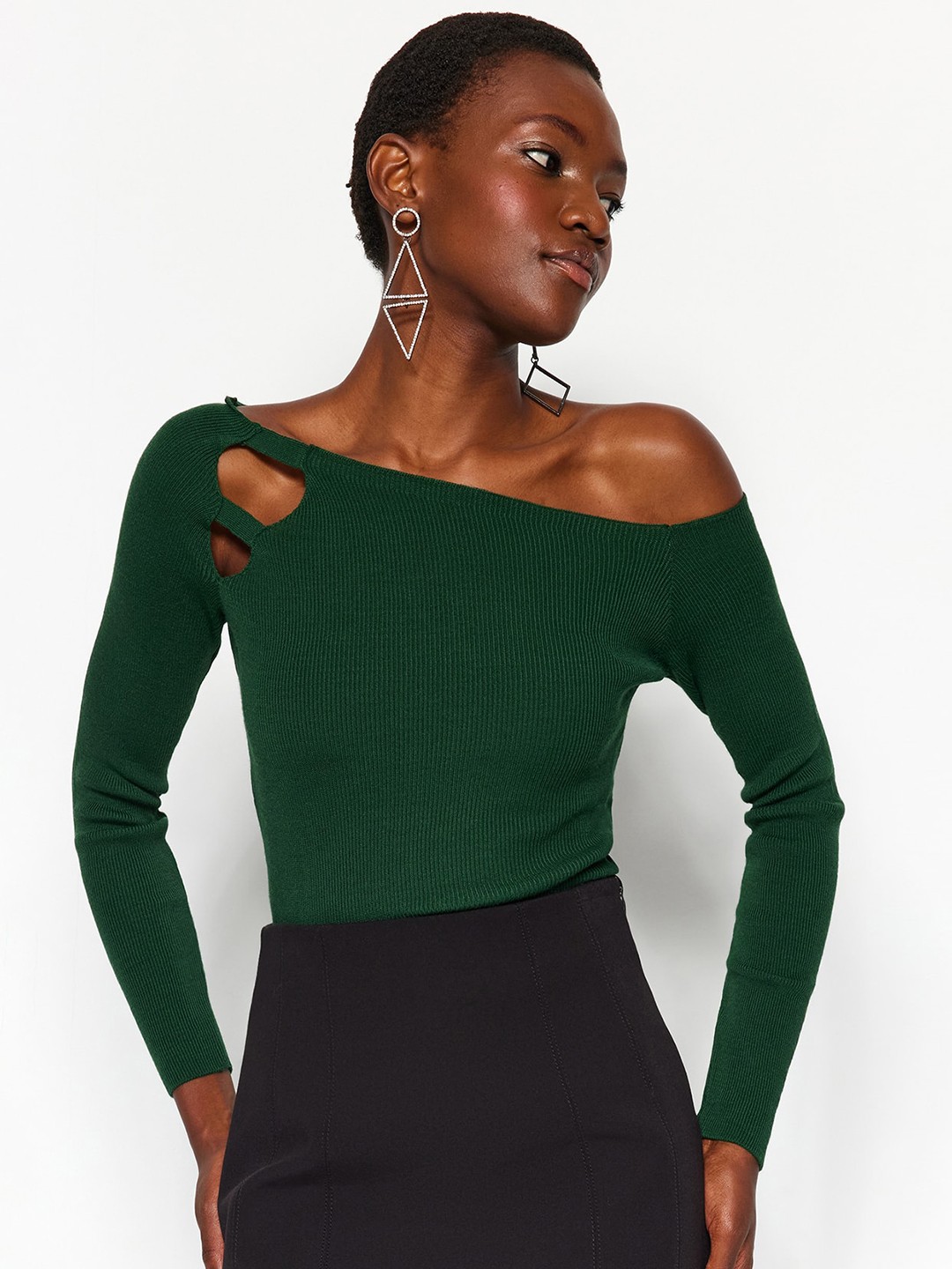 

Trendyol Ribbed Off-Shoulder Acrylic Pullover Sweater, Green