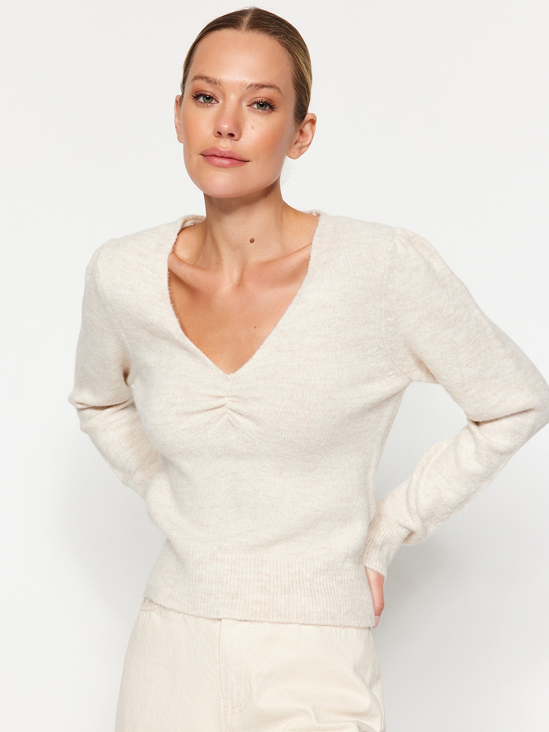 

Trendyol V-Neck Self Design Open Knit Pullover, Cream