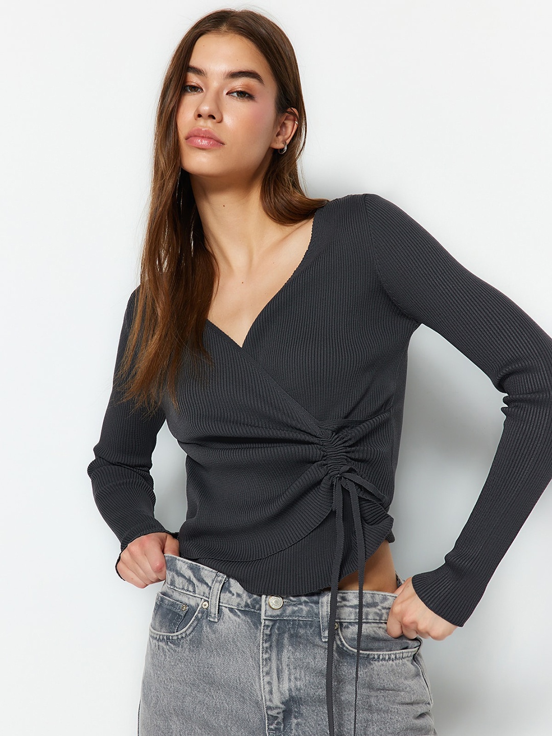 

Trendyol V-Neck Striped Pullover, Black