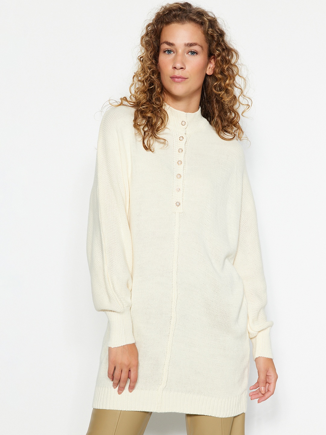 

Trendyol Round Neck Longline Pullover Sweater, Off white