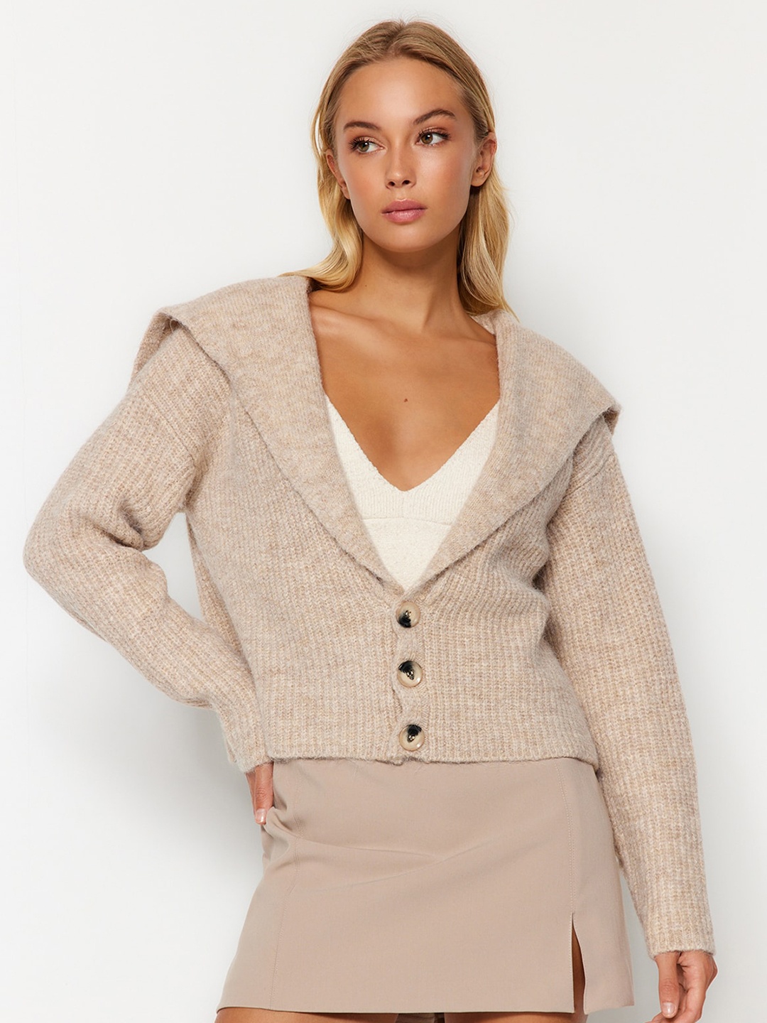 

Trendyol Ribbed Long Sleeves Cardigan, Beige