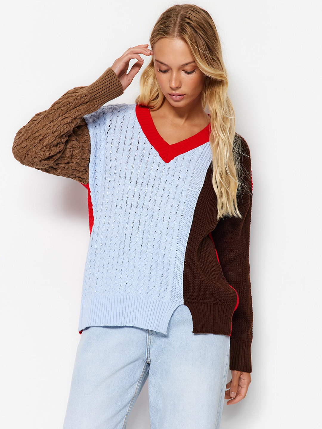 

Trendyol Colourblocked Acrylic Pullover Sweater, Blue