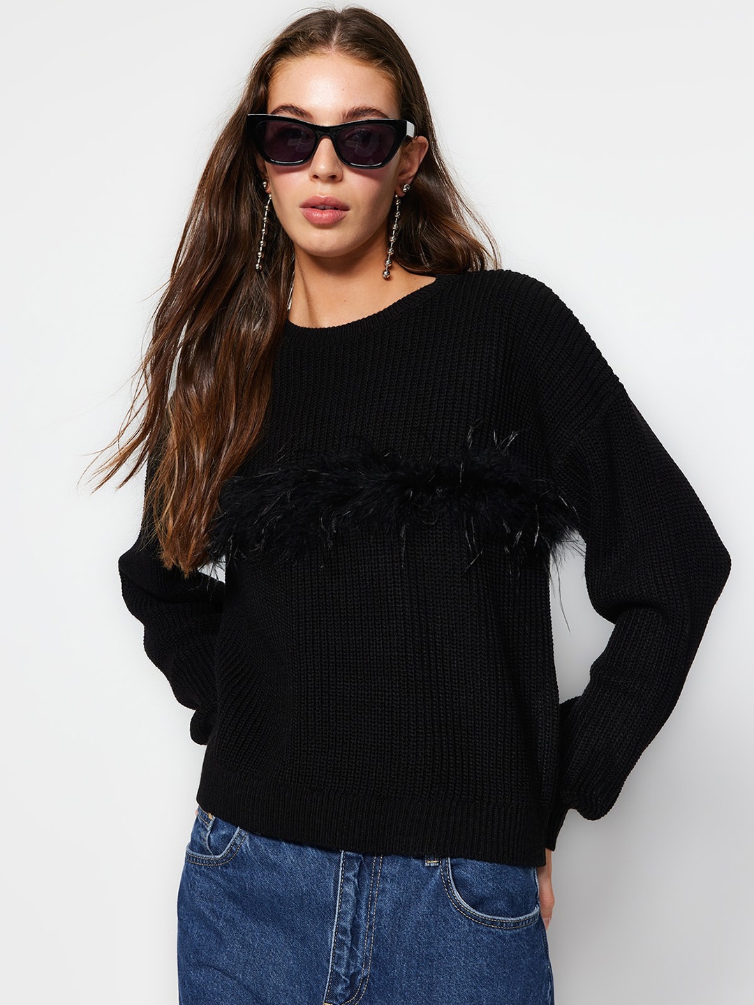 

Trendyol Cable Knit Fringed Acrylic Pullover, Black