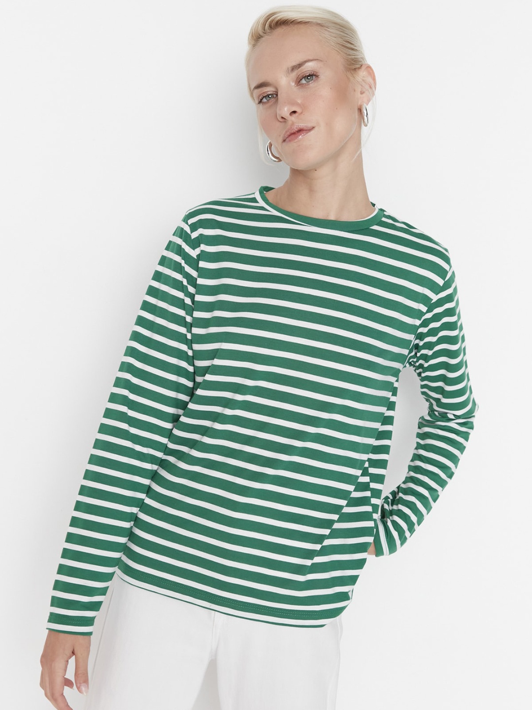 

Trendyol Striped Round Neck T-shirt, Na