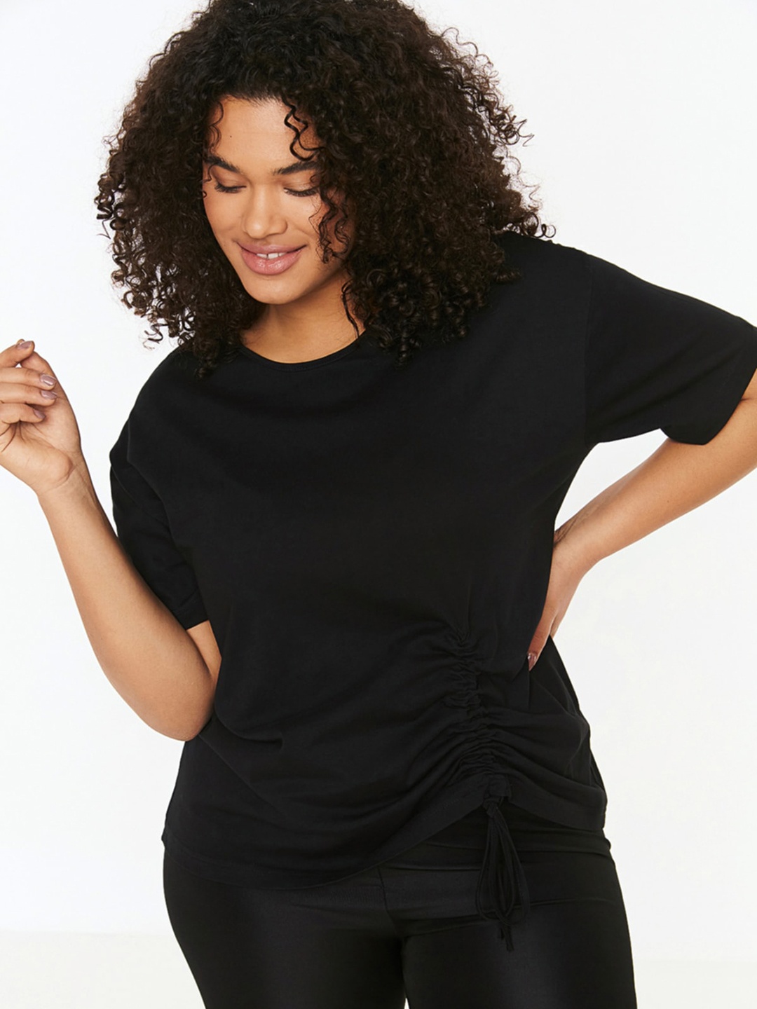 

Trendyol Round Neck Cotton T-shirt, Black