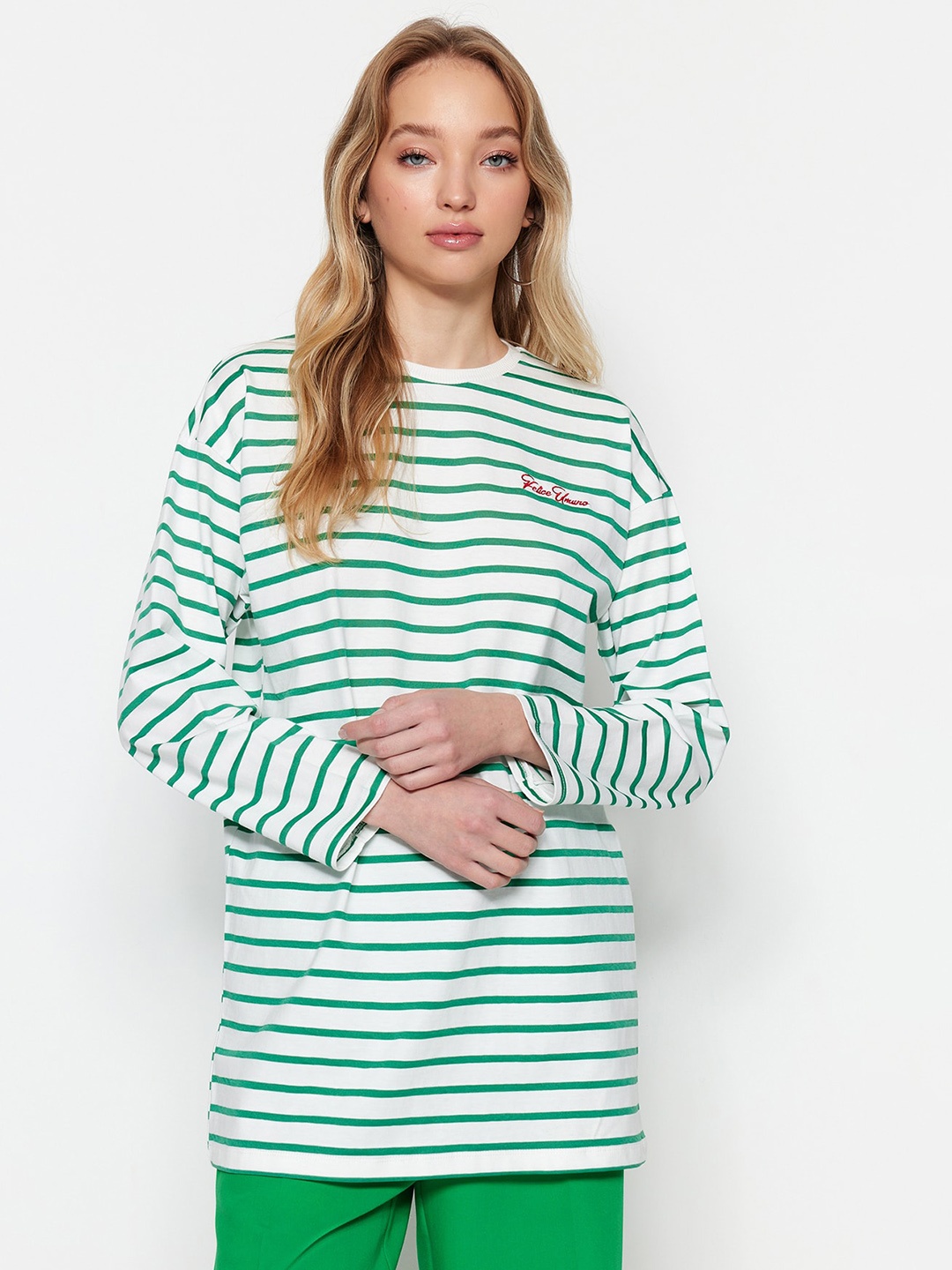 

Trendyol Striped Drop Shoulder Sleeves Longline T-shirts, White