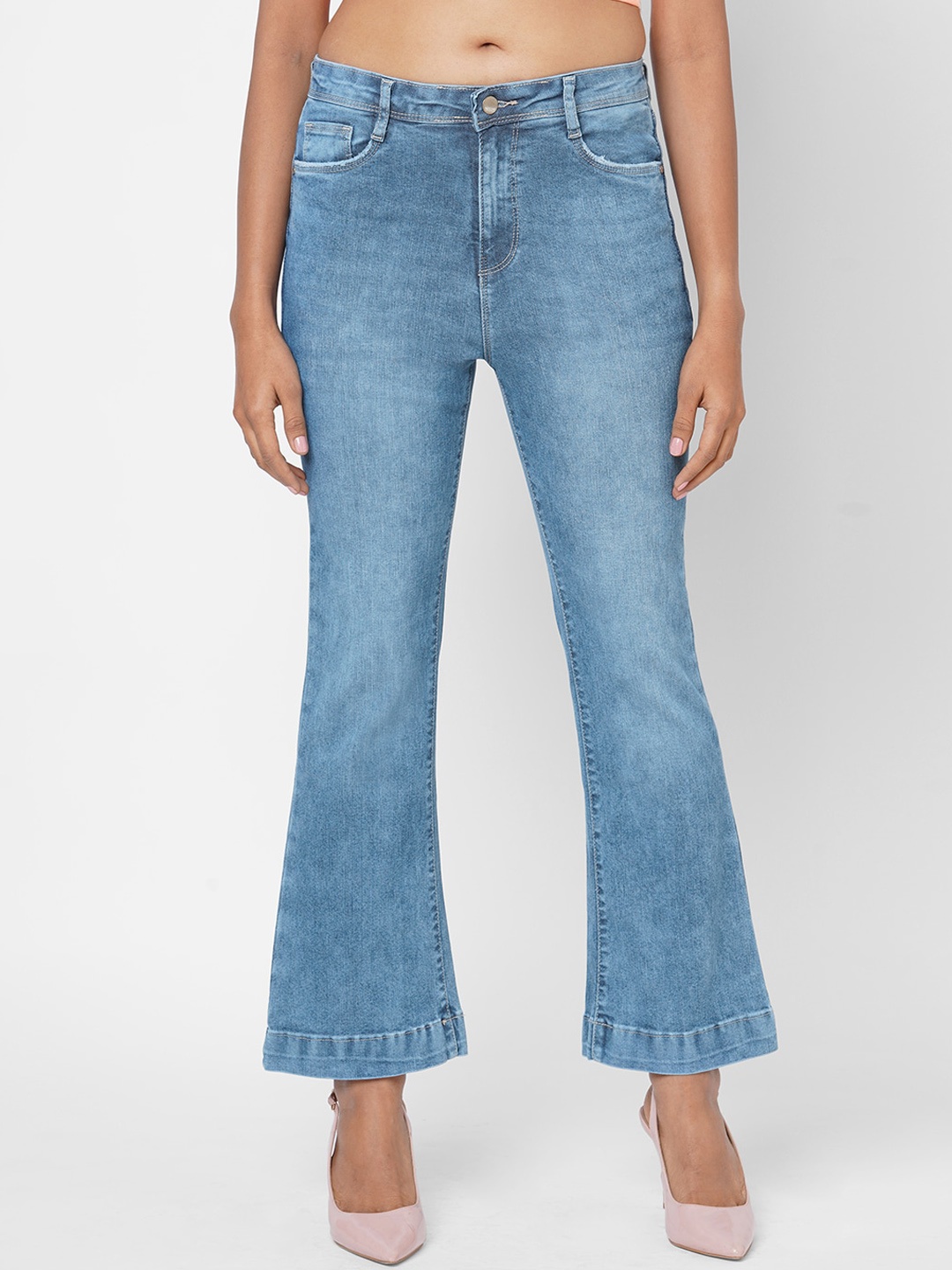 

Kraus Jeans Women Flared High-Rise Light Fade Jeans, Blue