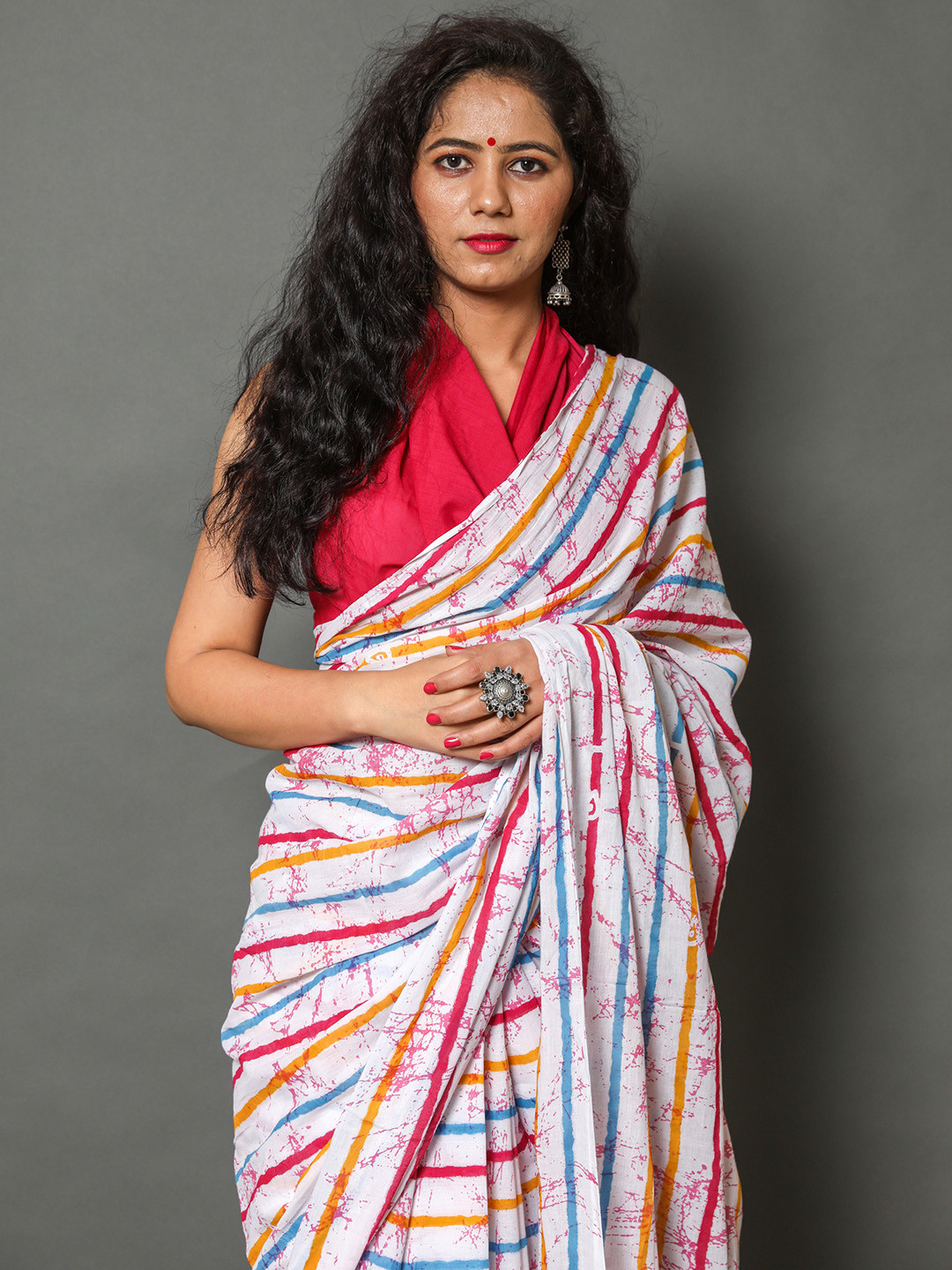 

Sanganeri Print Striped Pure Cotton Ikat Saree, White