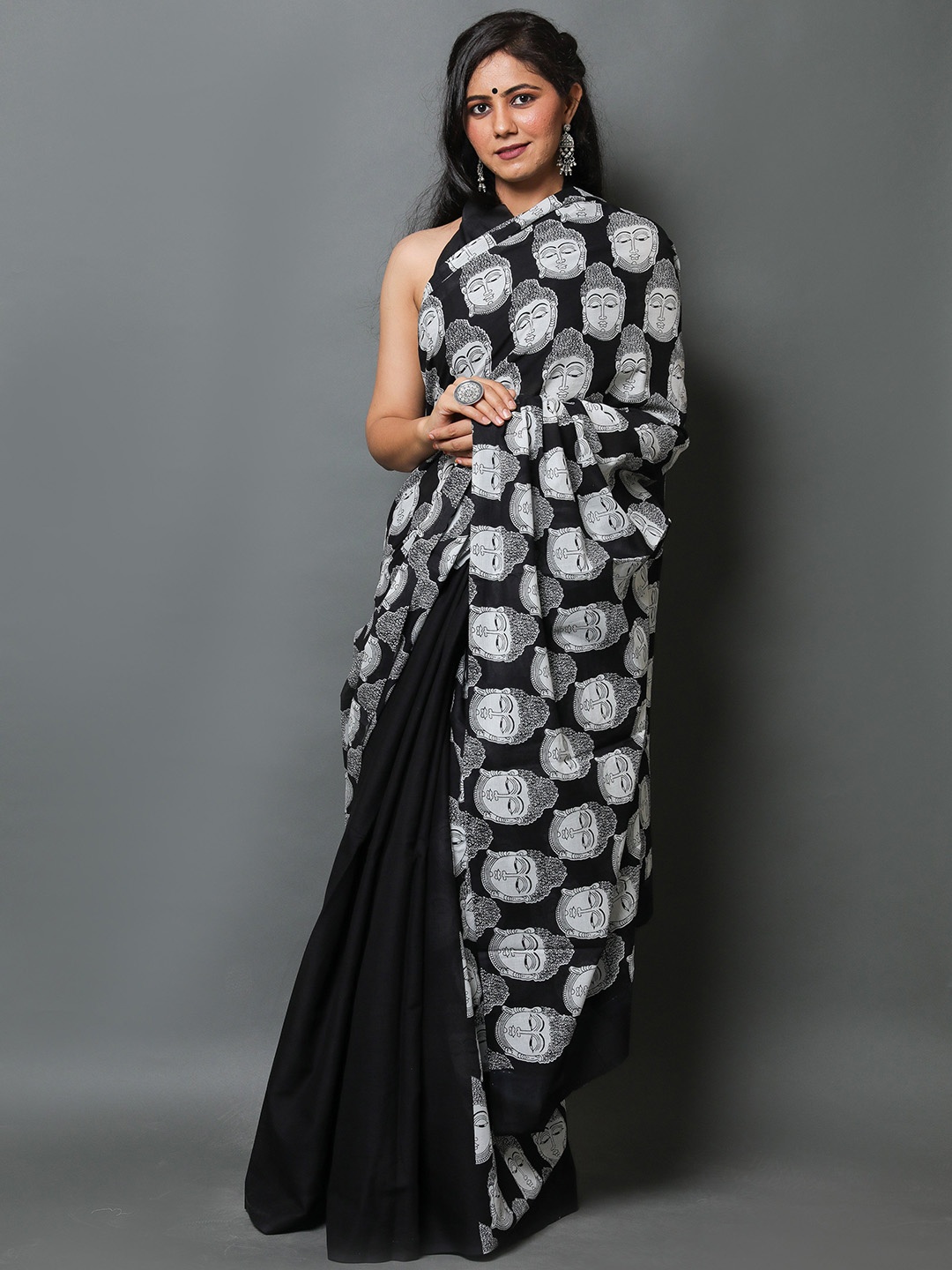 

Sanganeri Print Ethnic Motifs Printed Mulmul Cotton Half and Half Ikat Saree, Black