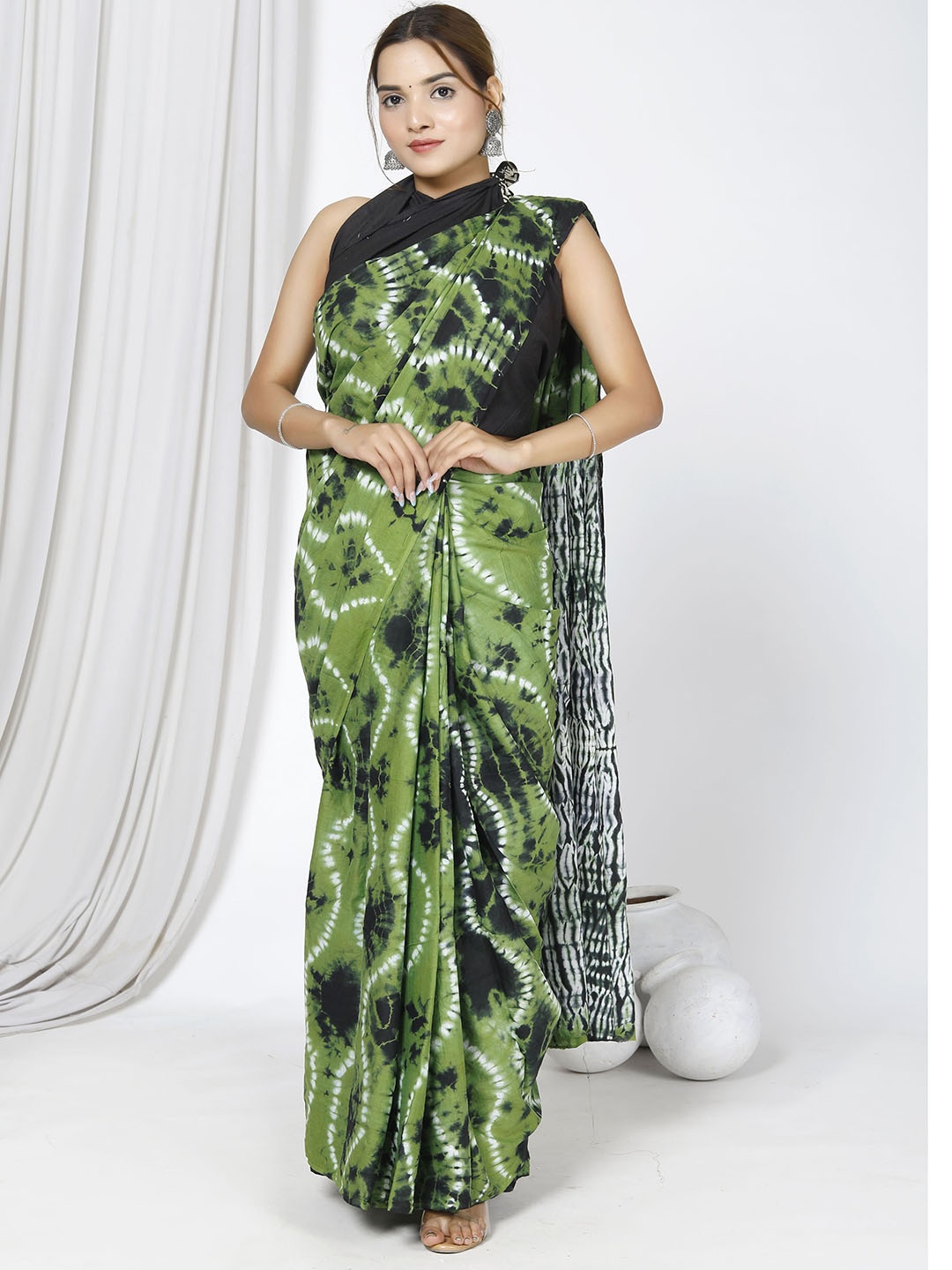 

Sanganeri Print Tie and Dye Pure Cotton Block Print Saree, Green