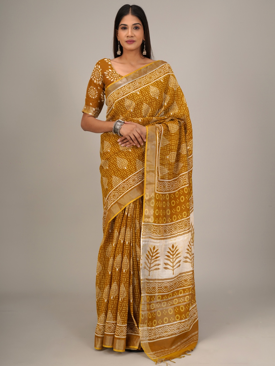 

TROPWEAR Ethnic Motifs Block Zari Print Saree, Yellow