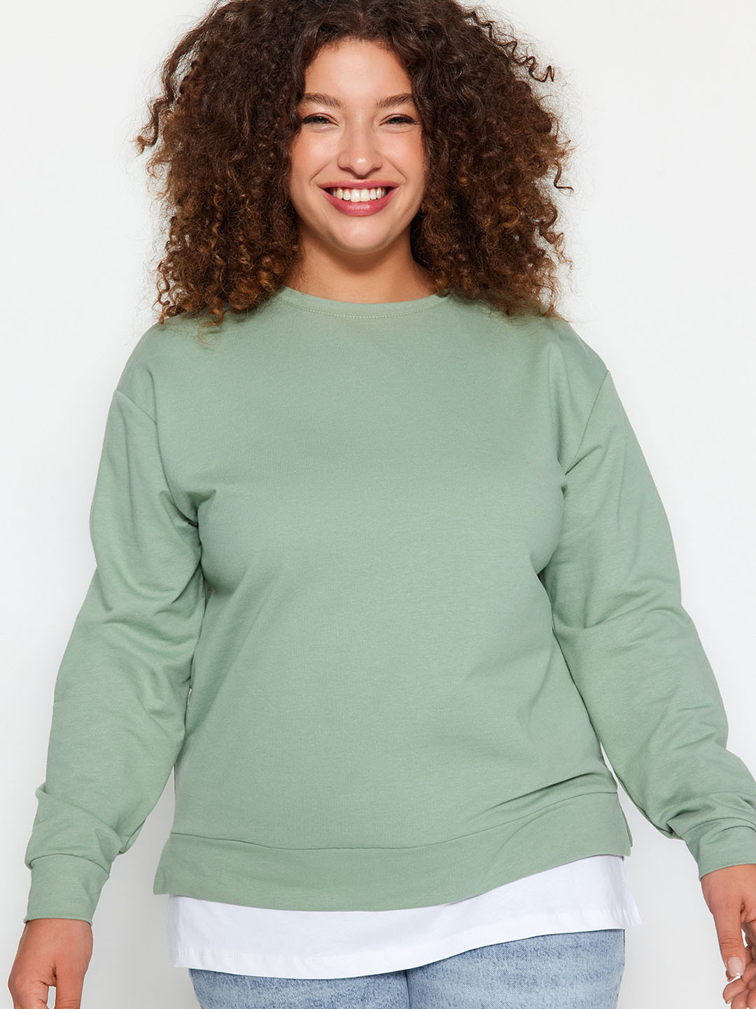 

Trendyol Round Neck Pullover Sweatshirt, Green