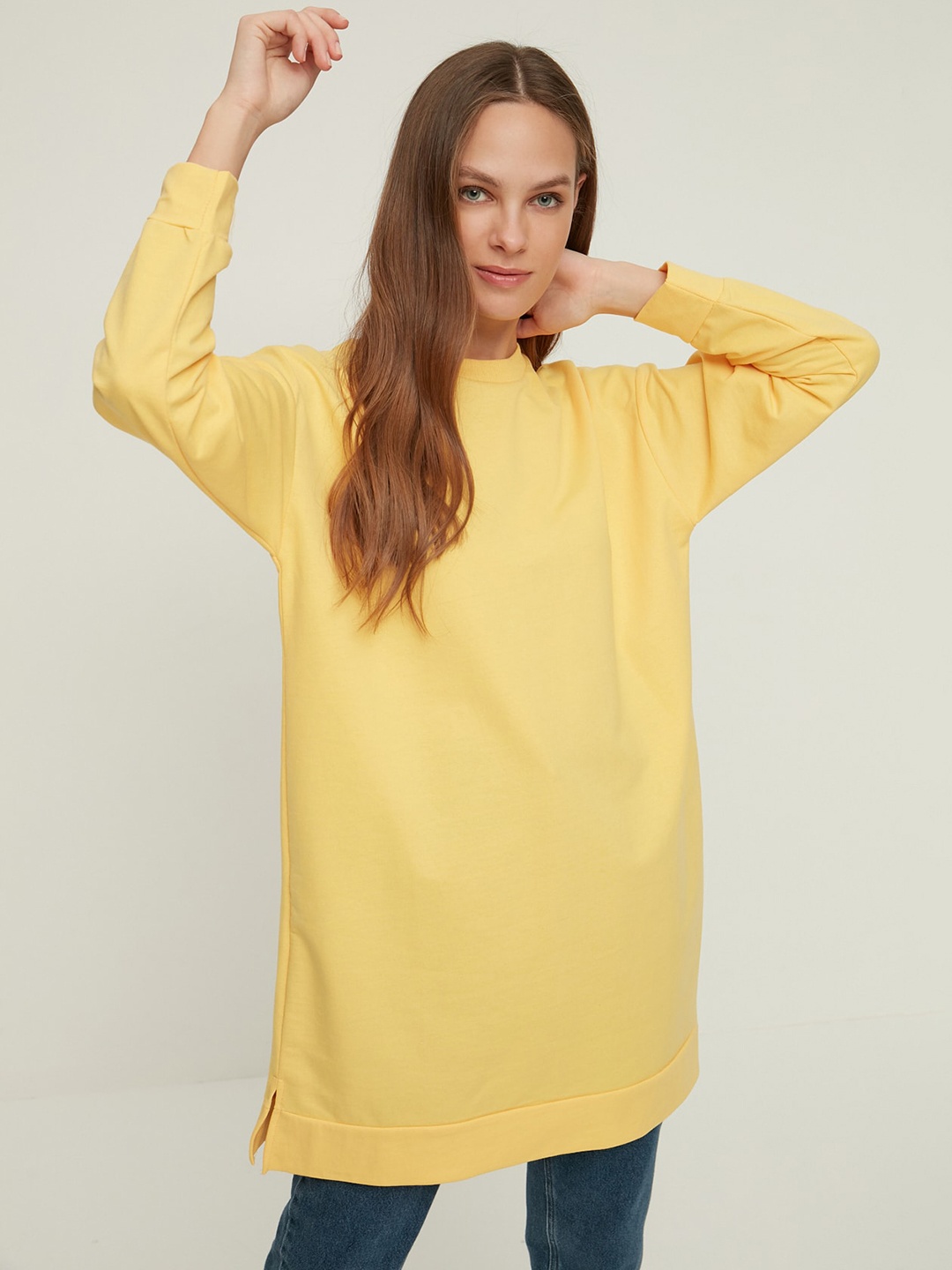 

Trendyol Round Neck Longline Pullover Sweatshirt, Yellow