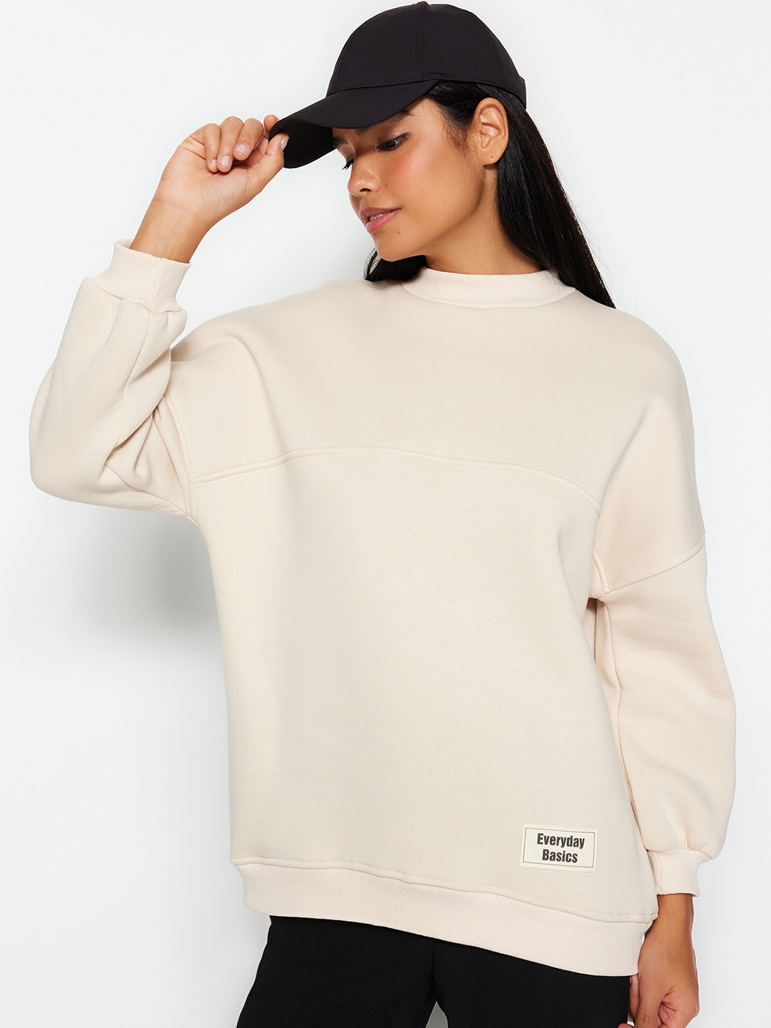 

Trendyol Long Sleeves Pullover, Off white
