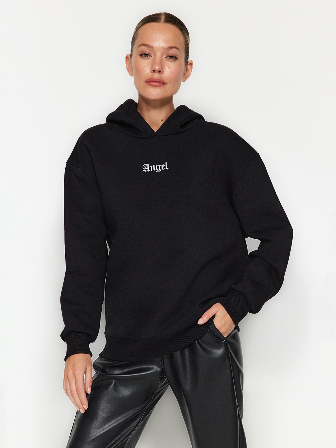 

Trendyol Hooded Long Sleeves Sweatshirt, Black