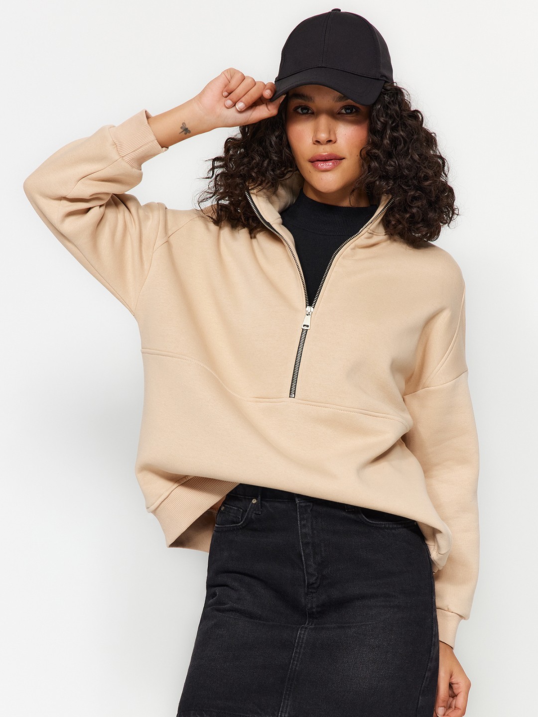 

Trendyol Spread Collar Pullover Sweatshirt, Beige