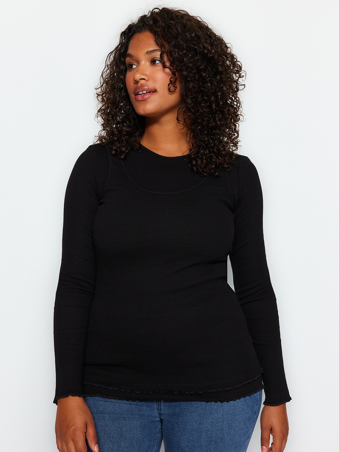 

Trendyol Round Neck Long Sleeves Knitted Top, Black