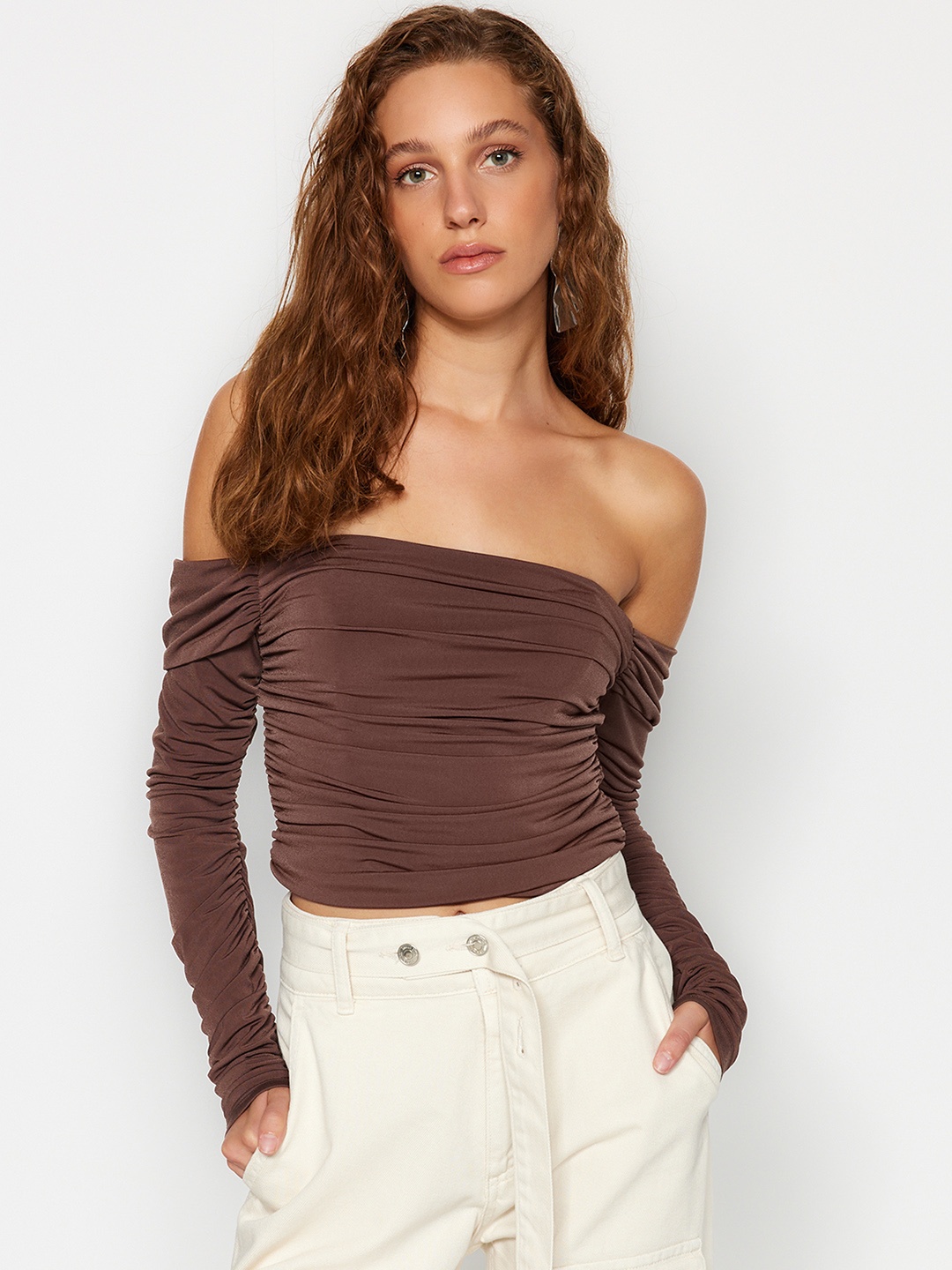 

Trendyol Off-Shoulder Long Sleeves Gathered Bardot Top, Brown
