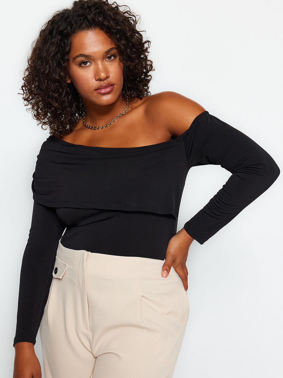 

Trendyol Off Shoulder Bardot Top, Black