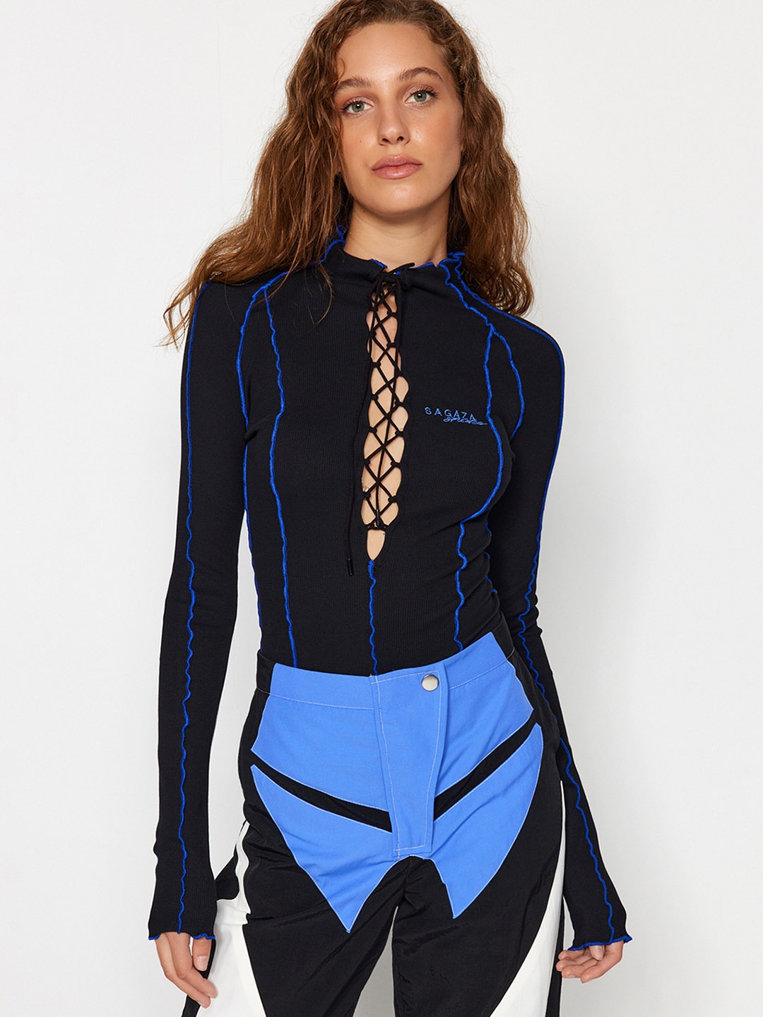 

Trendyol Striped High Neck Lace-Up Fitted Top, Black