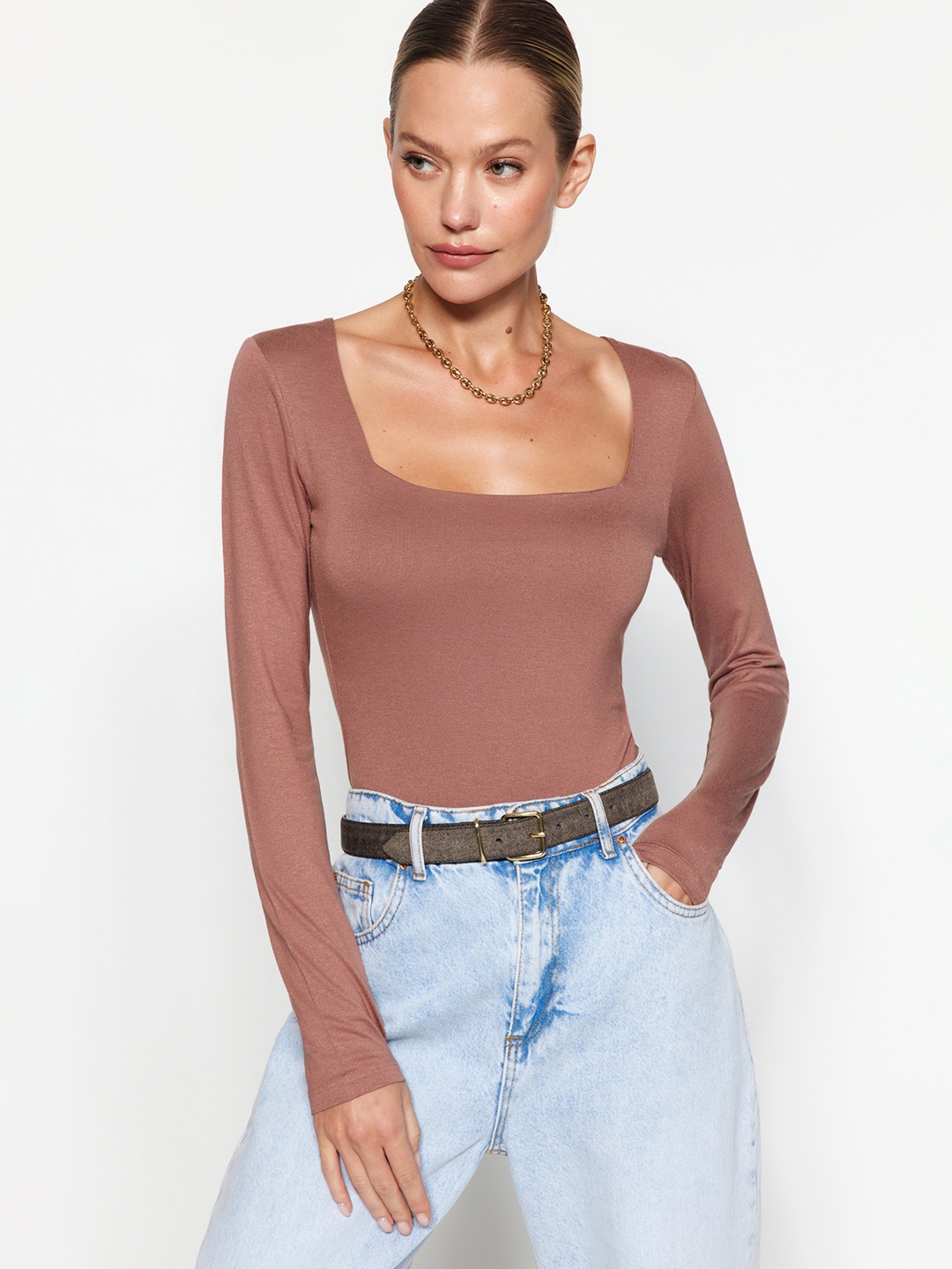 

Trendyol Square Neck Long Sleeves Fitted Top, Mauve
