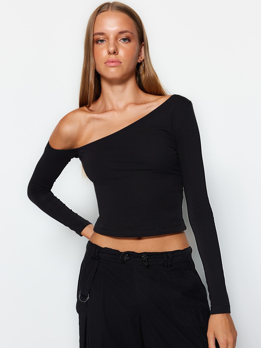 

Trendyol Off-Shoulder Cotton Fitted Crop Top, Black