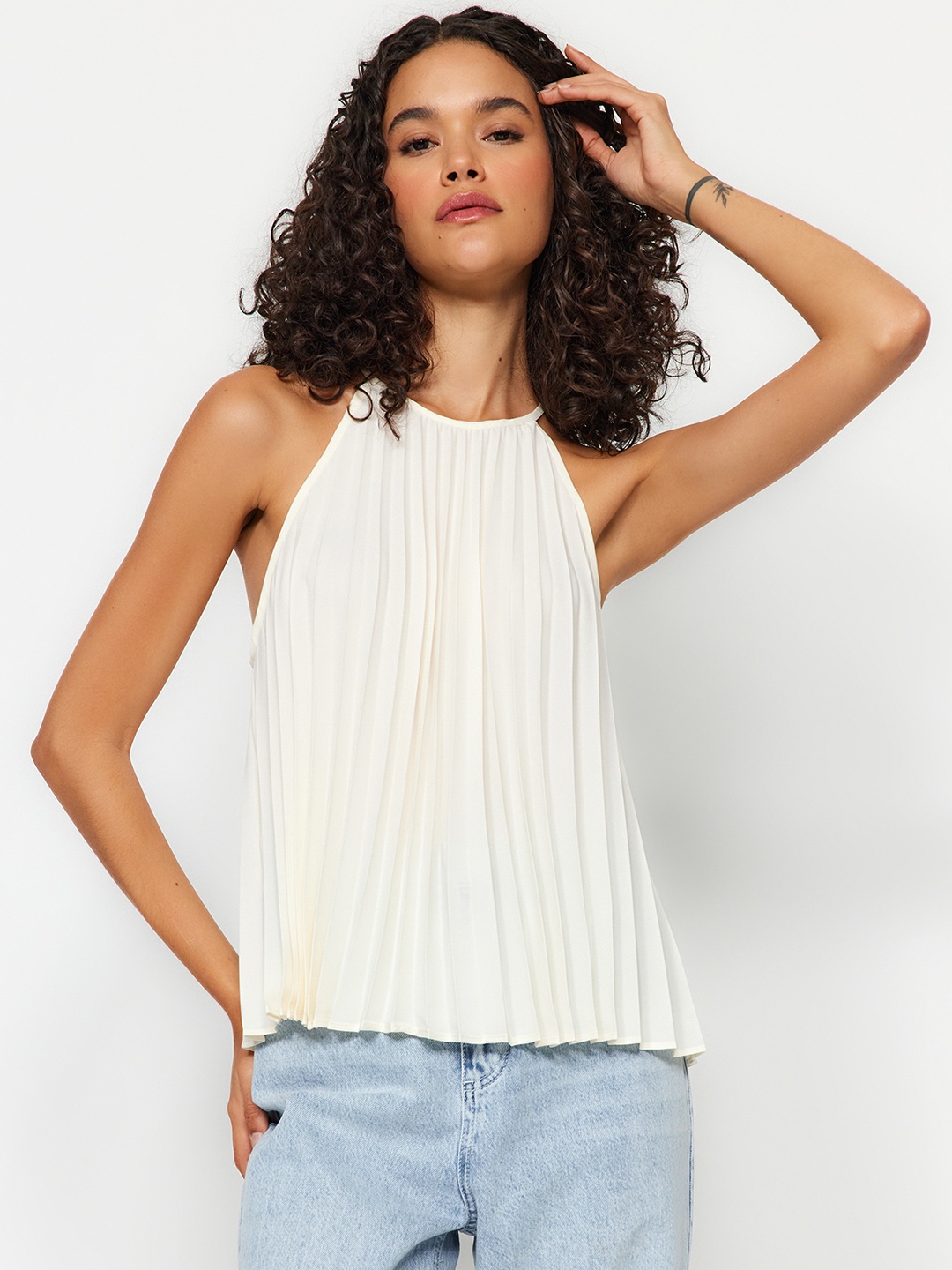 

Trendyol Pleated Sleeveless Net Top, White