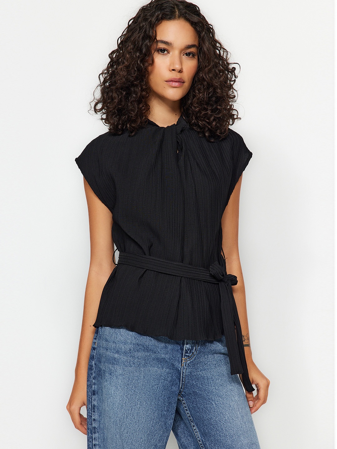 

Trendyol Extended Sleeves Net Top, Black