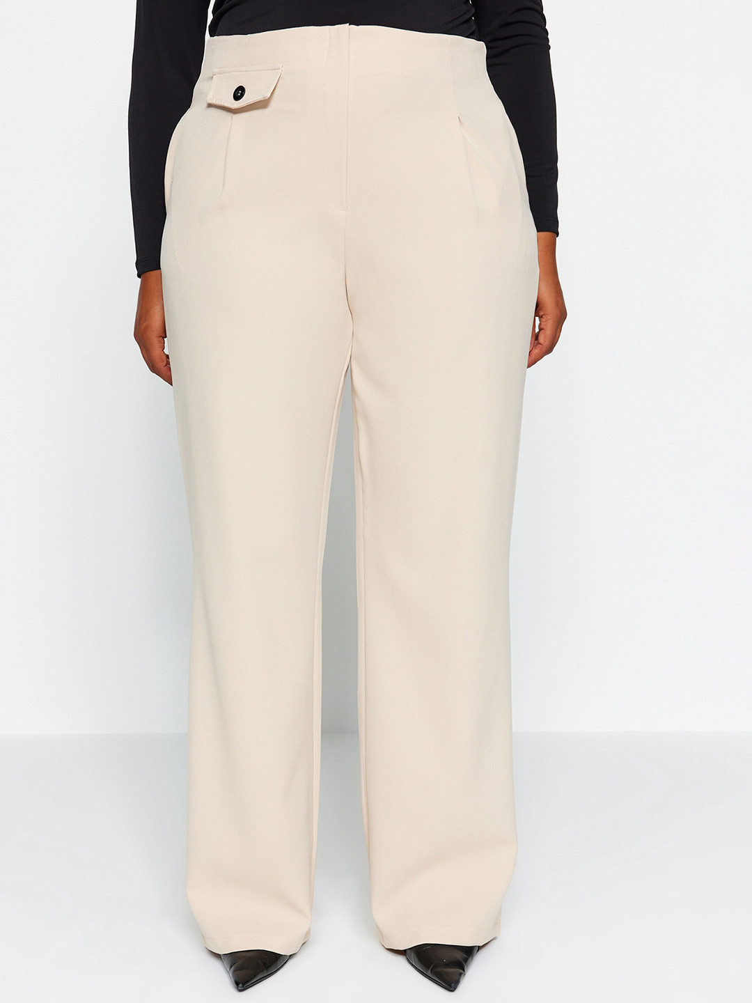 

Trendyol Women Mid-Rise Casual Woven Pleated Regular Trousers, Cream