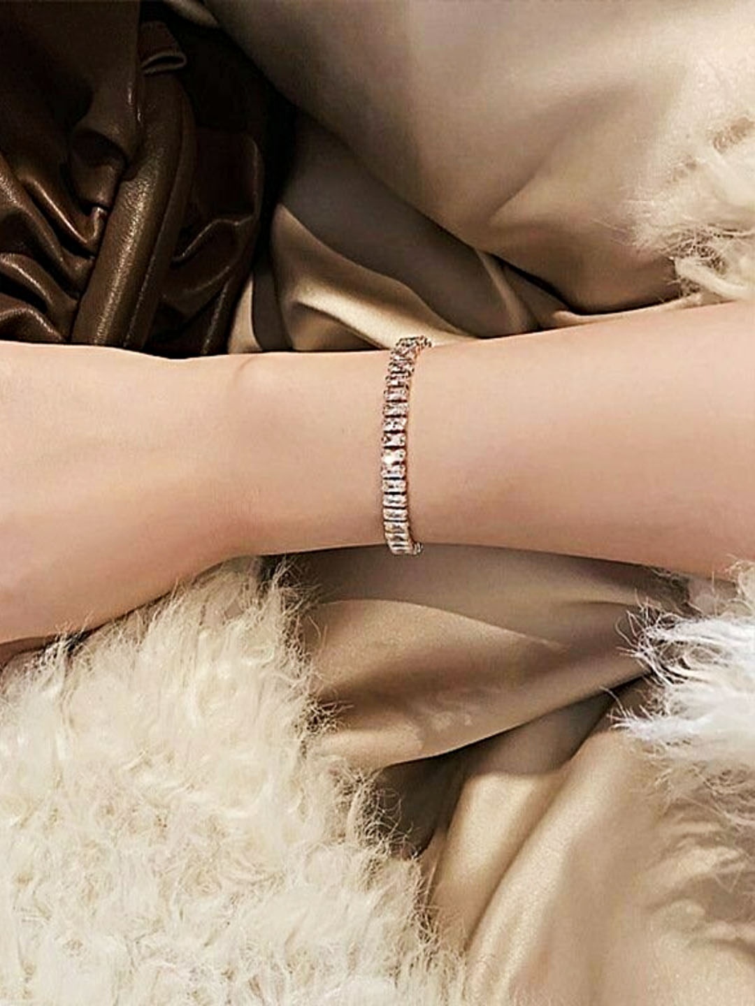 

Proplady Women Rose Gold-Plated American Diamond-Studded Wraparound Bracelet