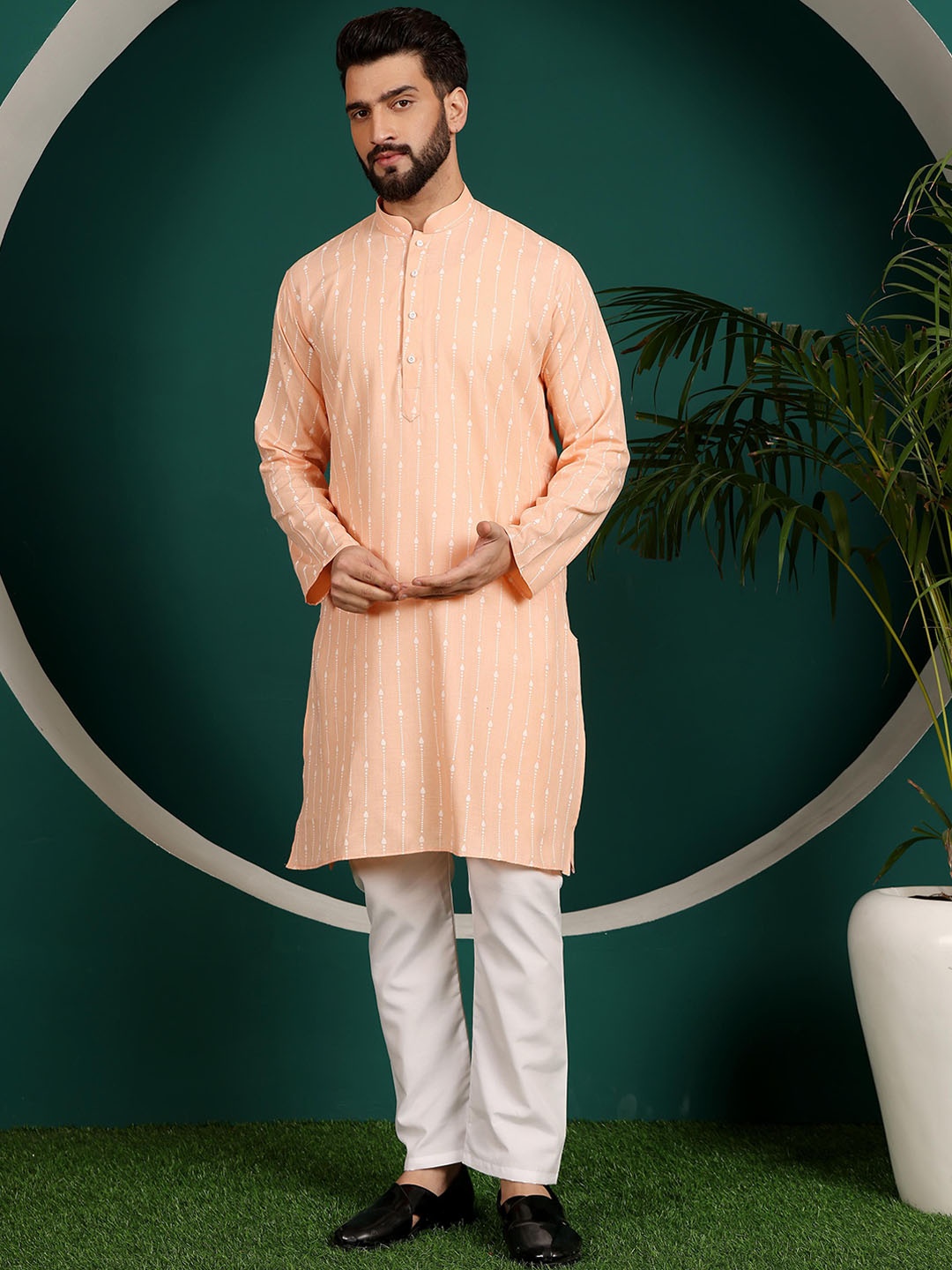 

Armaan Ethnic Striped Regular Pure Cotton Kurta with Pyjamas, Orange