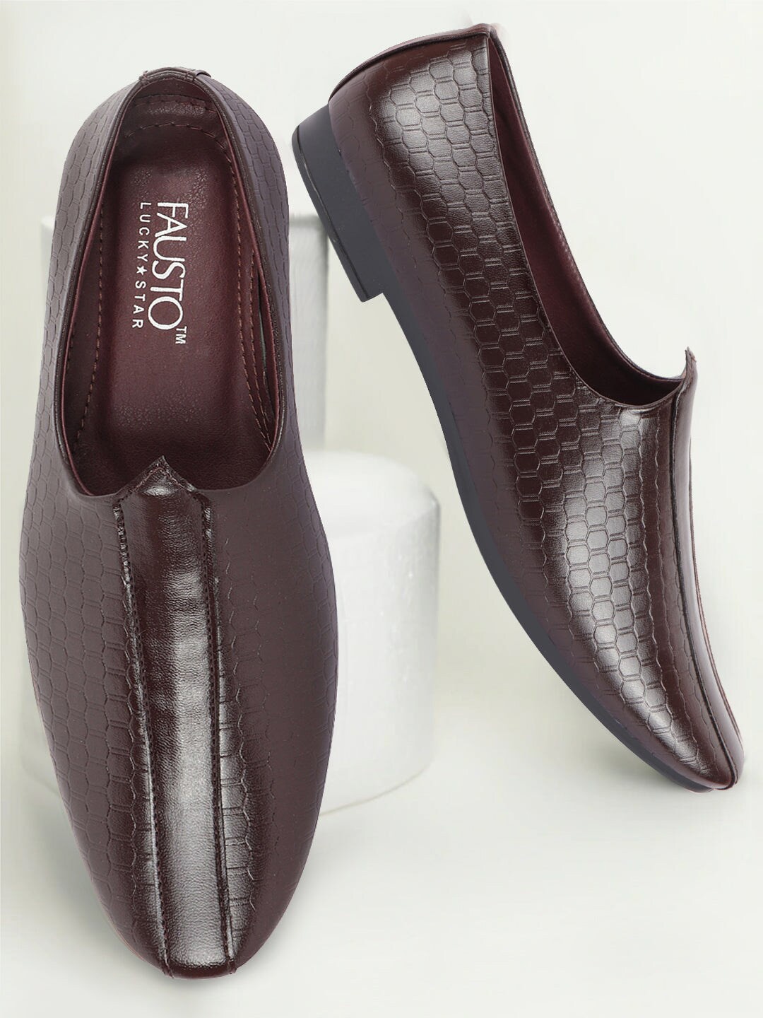 

FAUSTO Men Textured Lightweight Slip On Mojaris, Brown