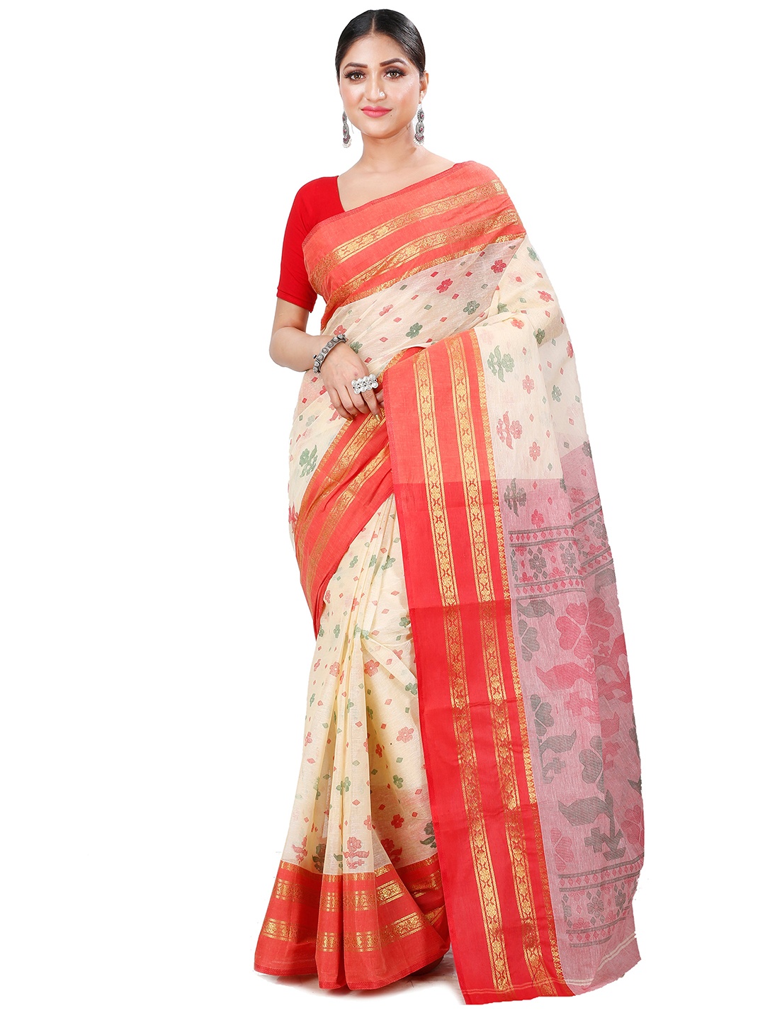 

DipDiya Ethnic Motifs Woven Design Pure Cotton Taant Saree, Red