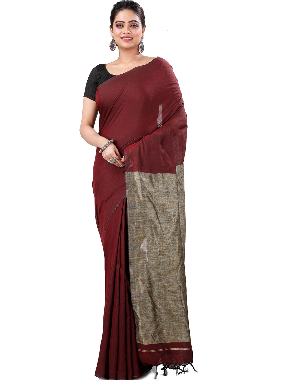 

DipDiya Woven Design Taant Saree, Maroon
