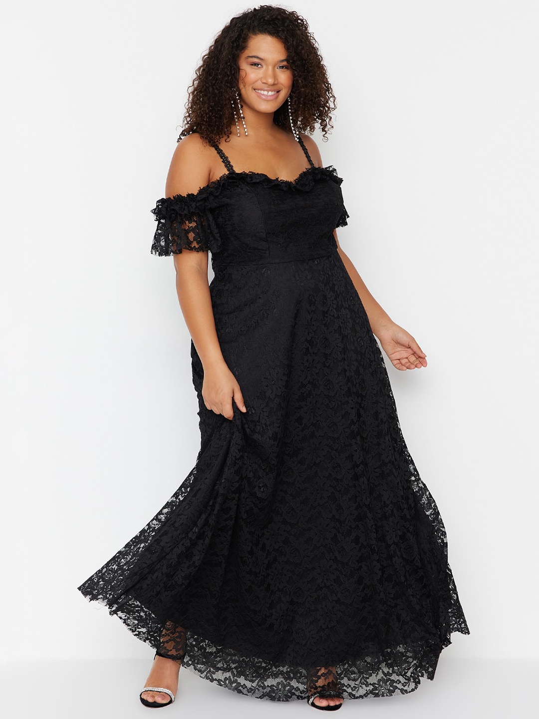 

Trendyol Self Design Off-Shoulder Maxi Dress, Black