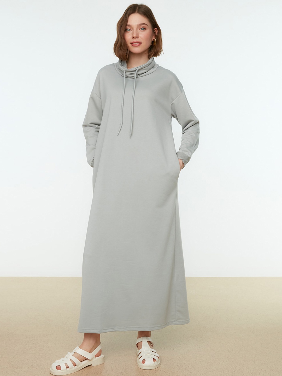 

Trendyol Tie-Up Neck Maxi Dress, Grey