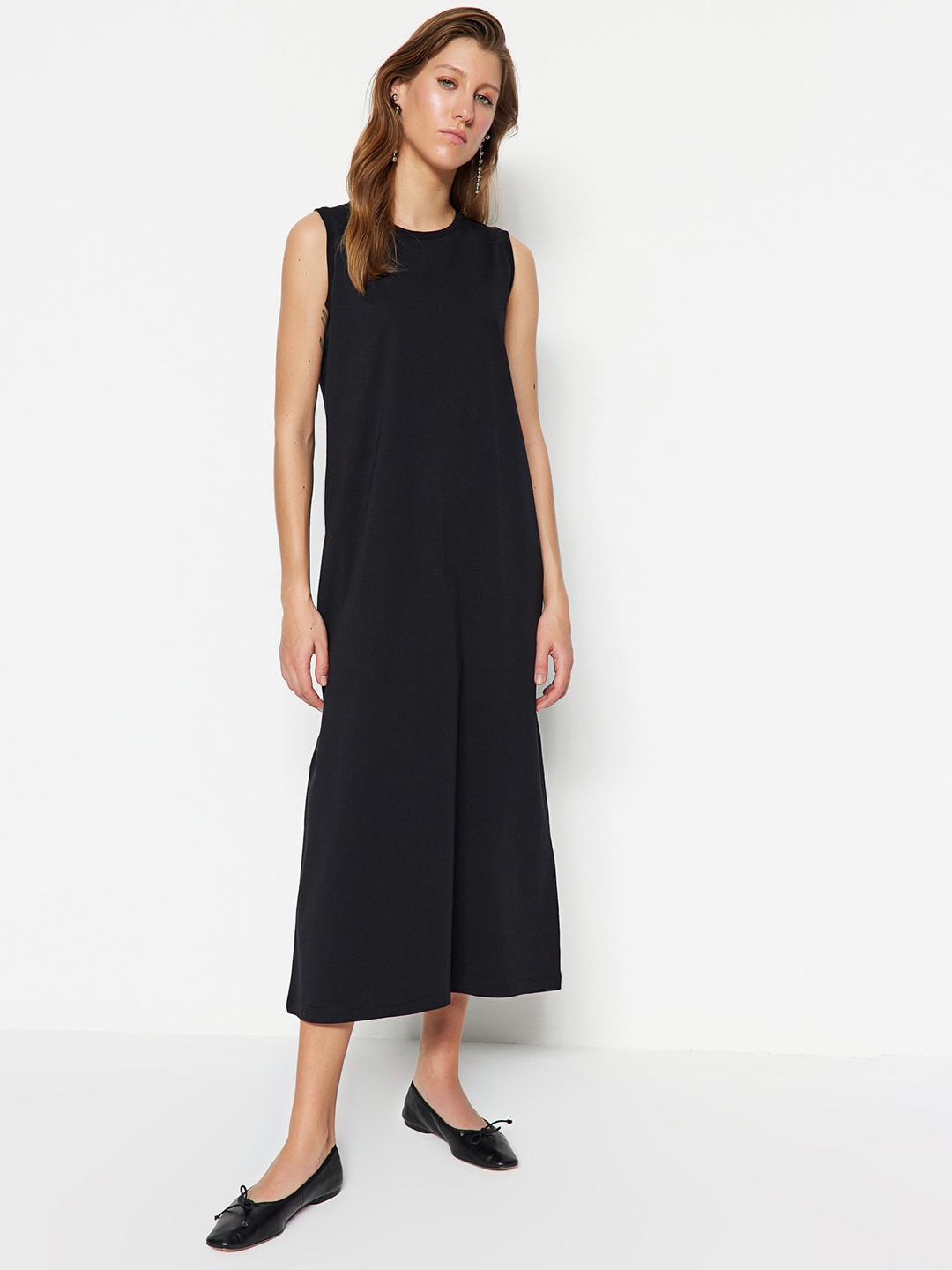 

Trendyol Round Neck Cotton A-Line Midi Dress, Black