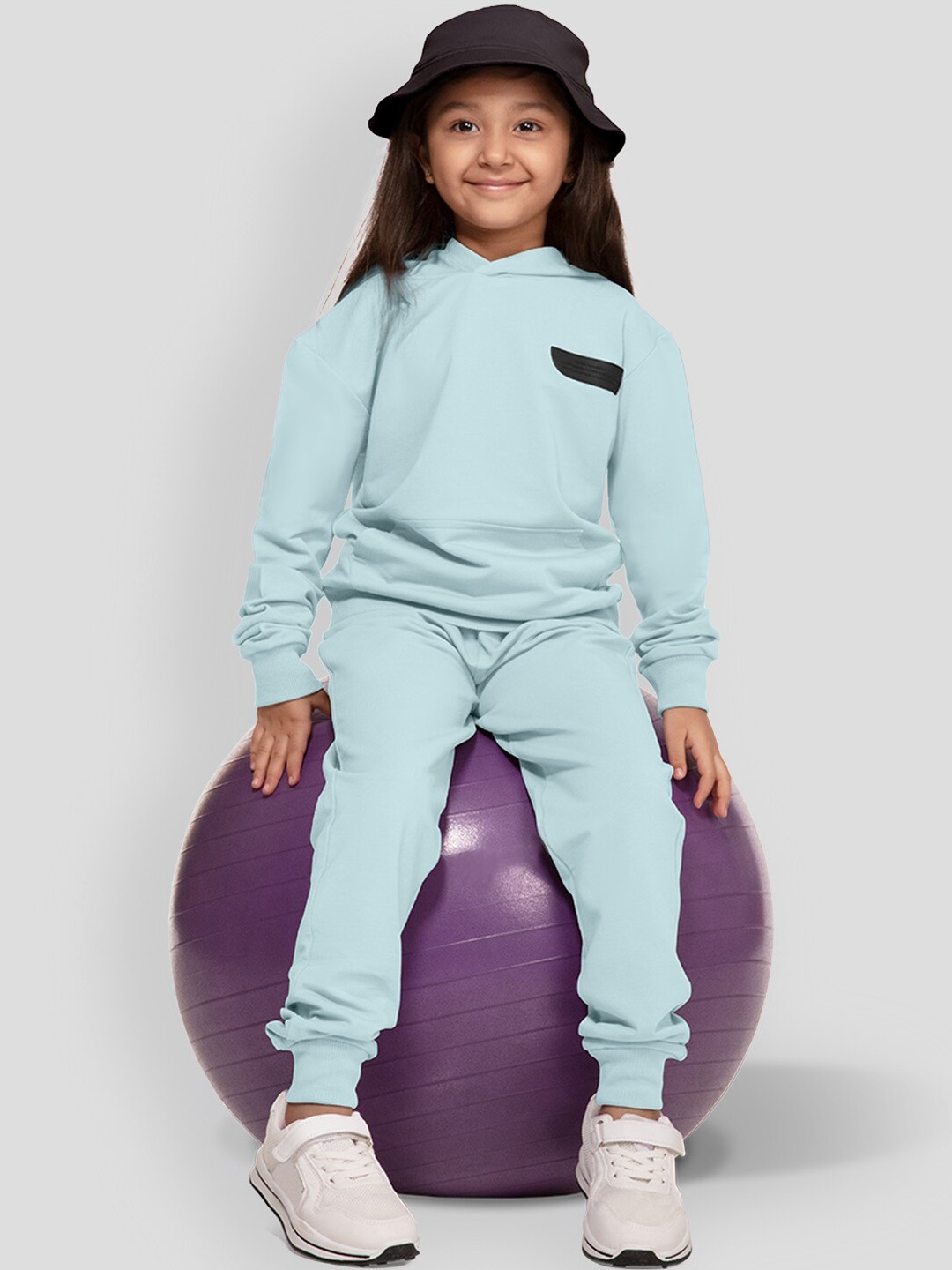 

PANGOLIN Girls Mid-Rise Cotton Joggers, Blue