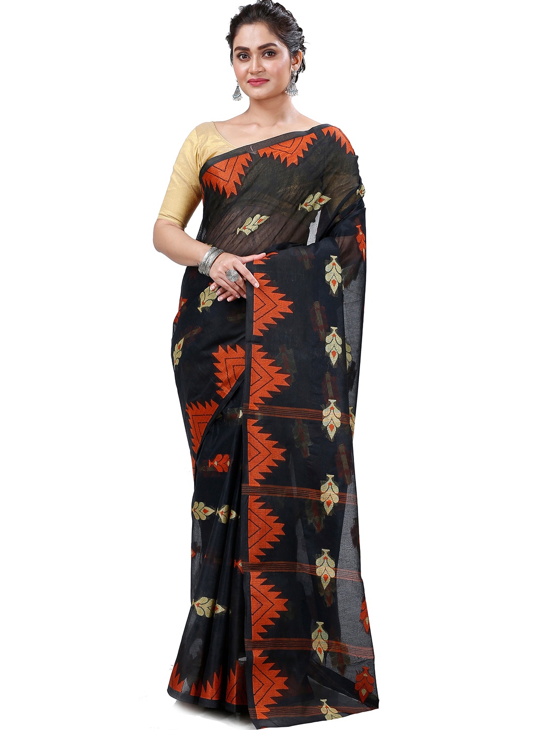 

PuJoy Ethnic Woven Design Pure Cotton Taant Saree, Black