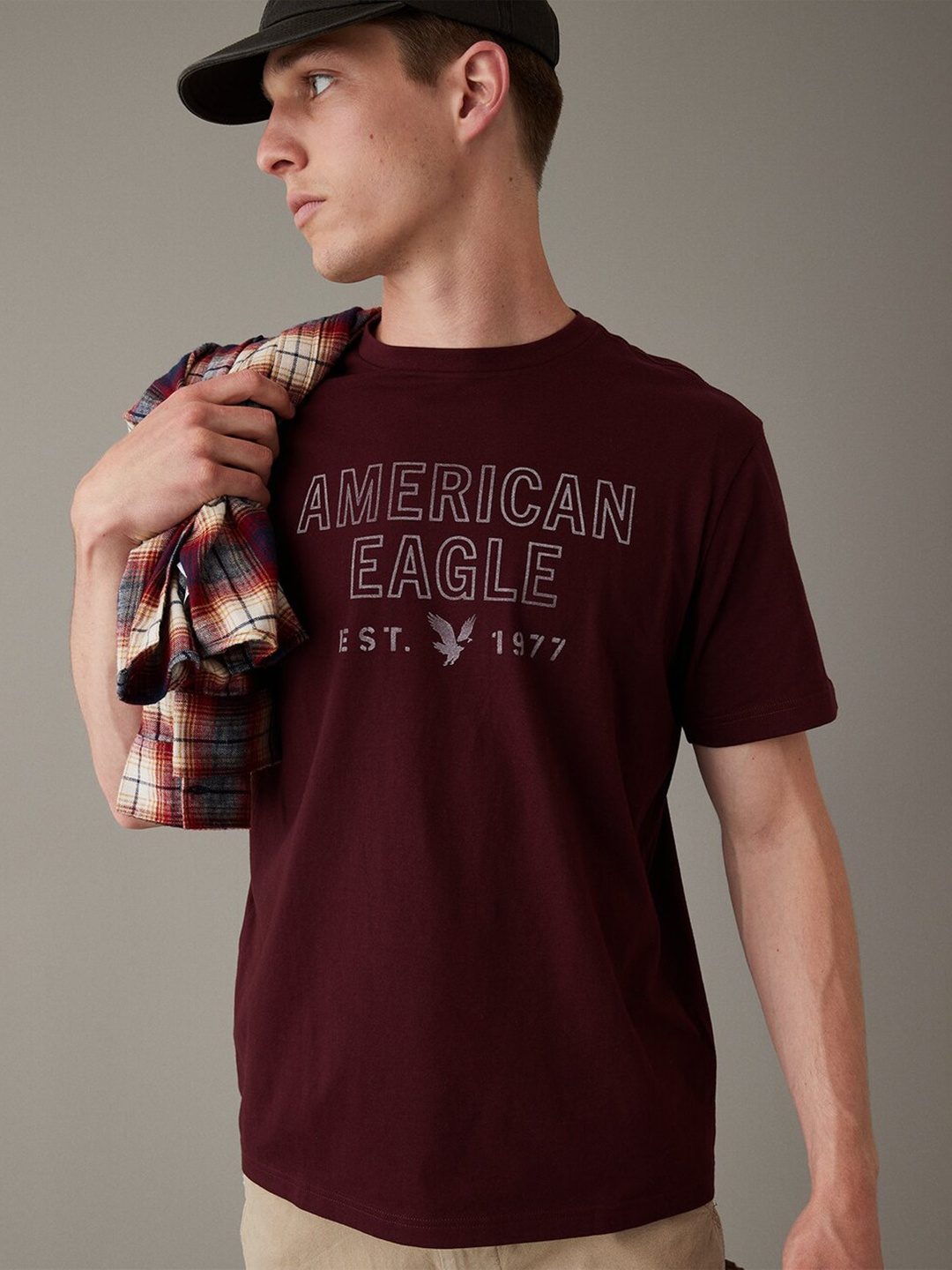 

AMERICAN EAGLE OUTFITTERS Typography Printed Round Neck Short Sleeves Cotton T-shirt, Maroon