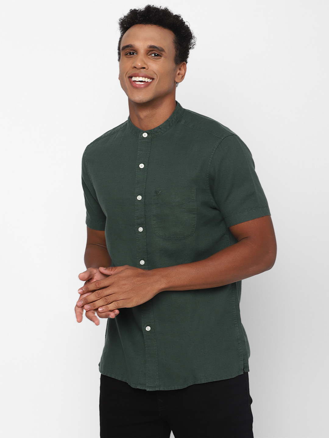 

AMERICAN EAGLE OUTFITTERS Men Slim Fit Opaque Casual Shirt, Blue
