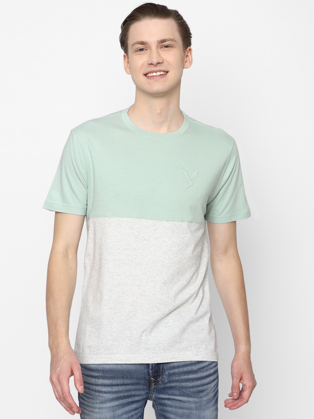 

AMERICAN EAGLE OUTFITTERS Colourblocked Round Neck Cotton T-shirt, Green